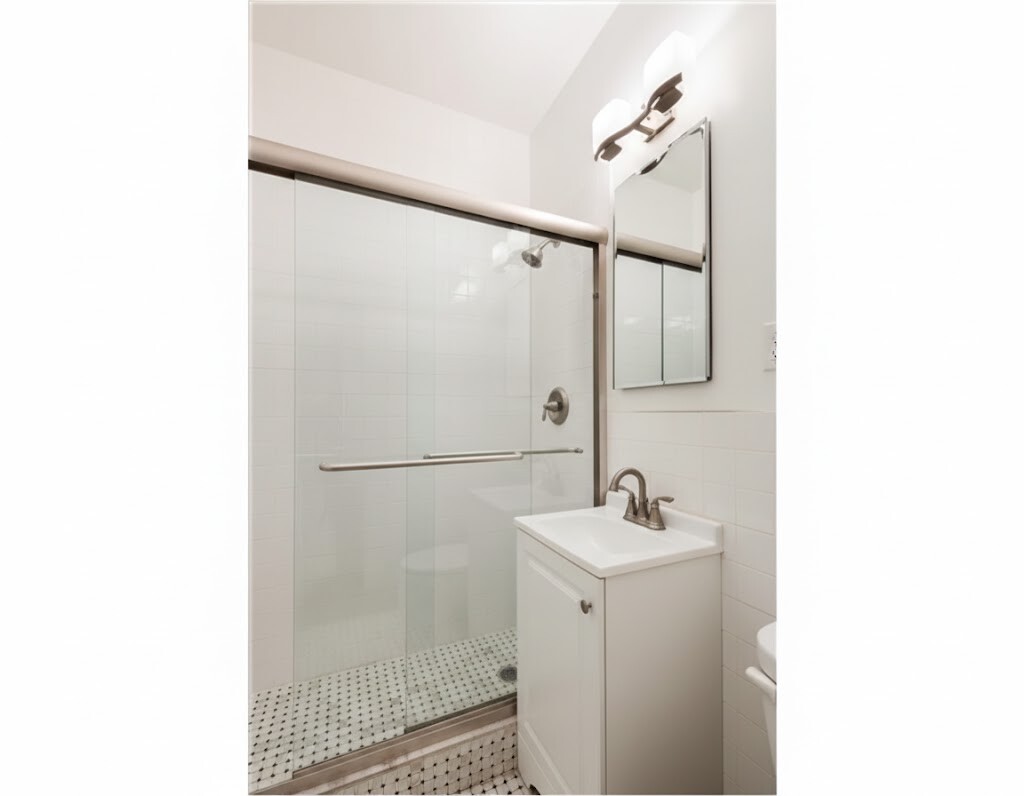 73 THOMPSON Street 1A