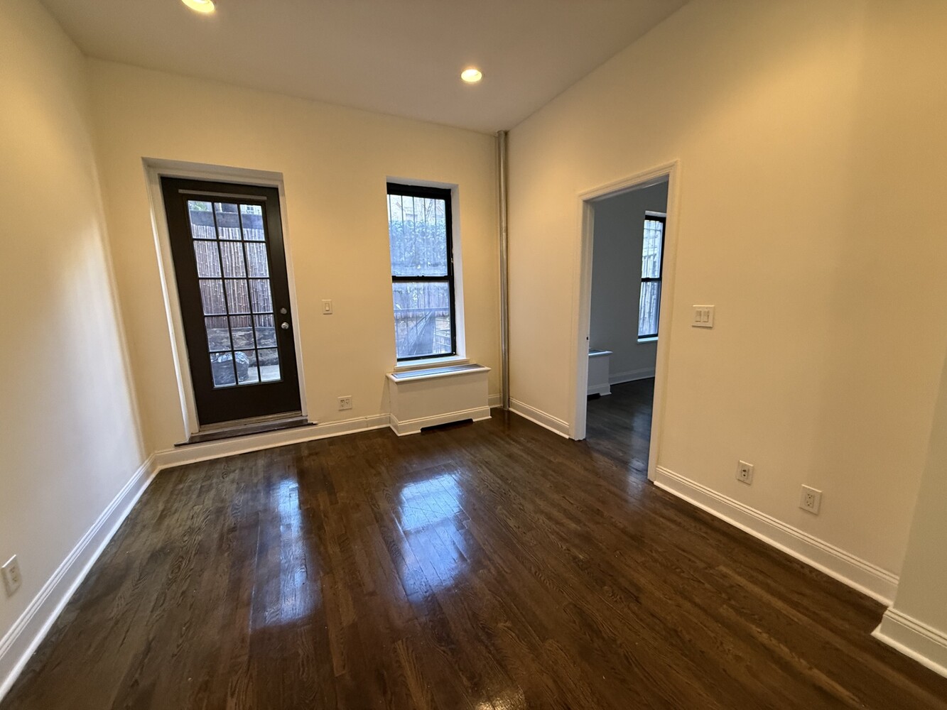 73 THOMPSON Street 1A