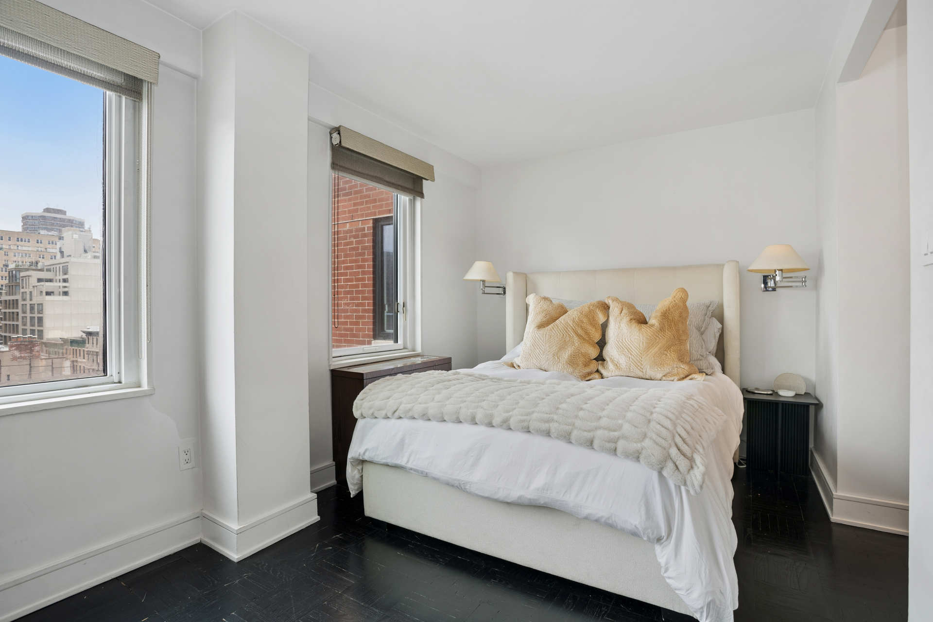 201 E 25TH Street 10L