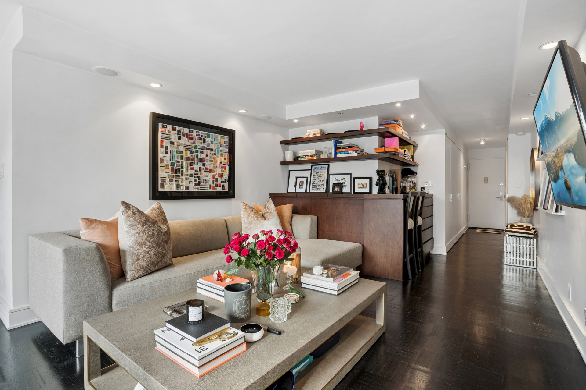 201 E 25TH Street 10L