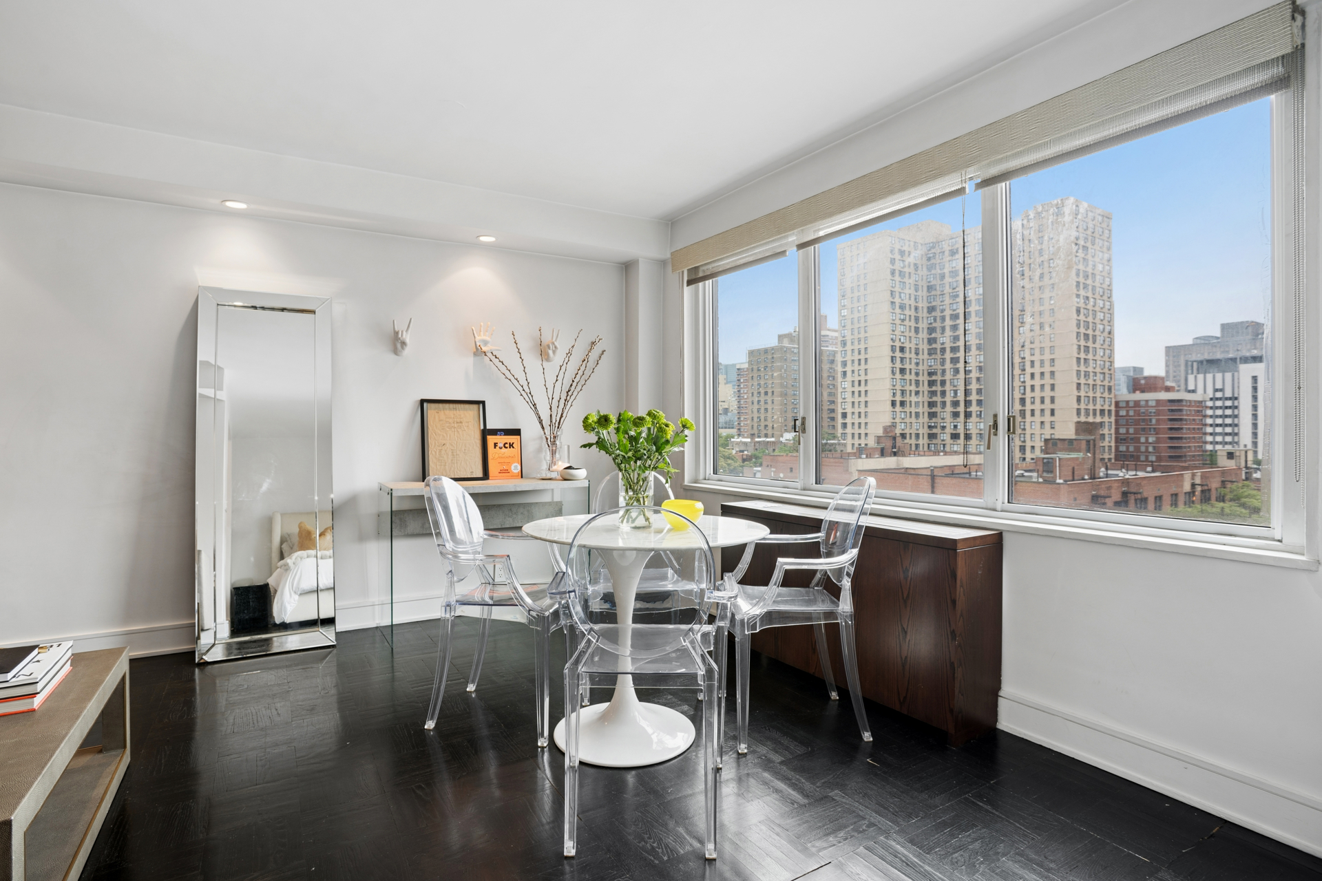 201 E 25TH Street 10L