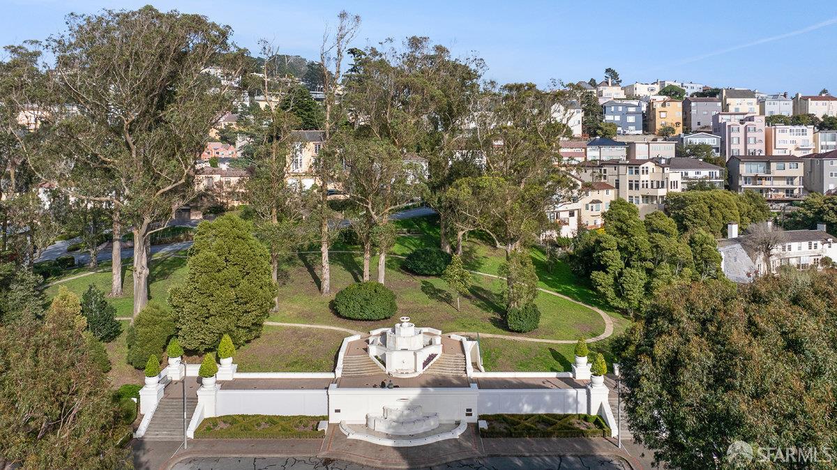 110 Santa Clara Avenue