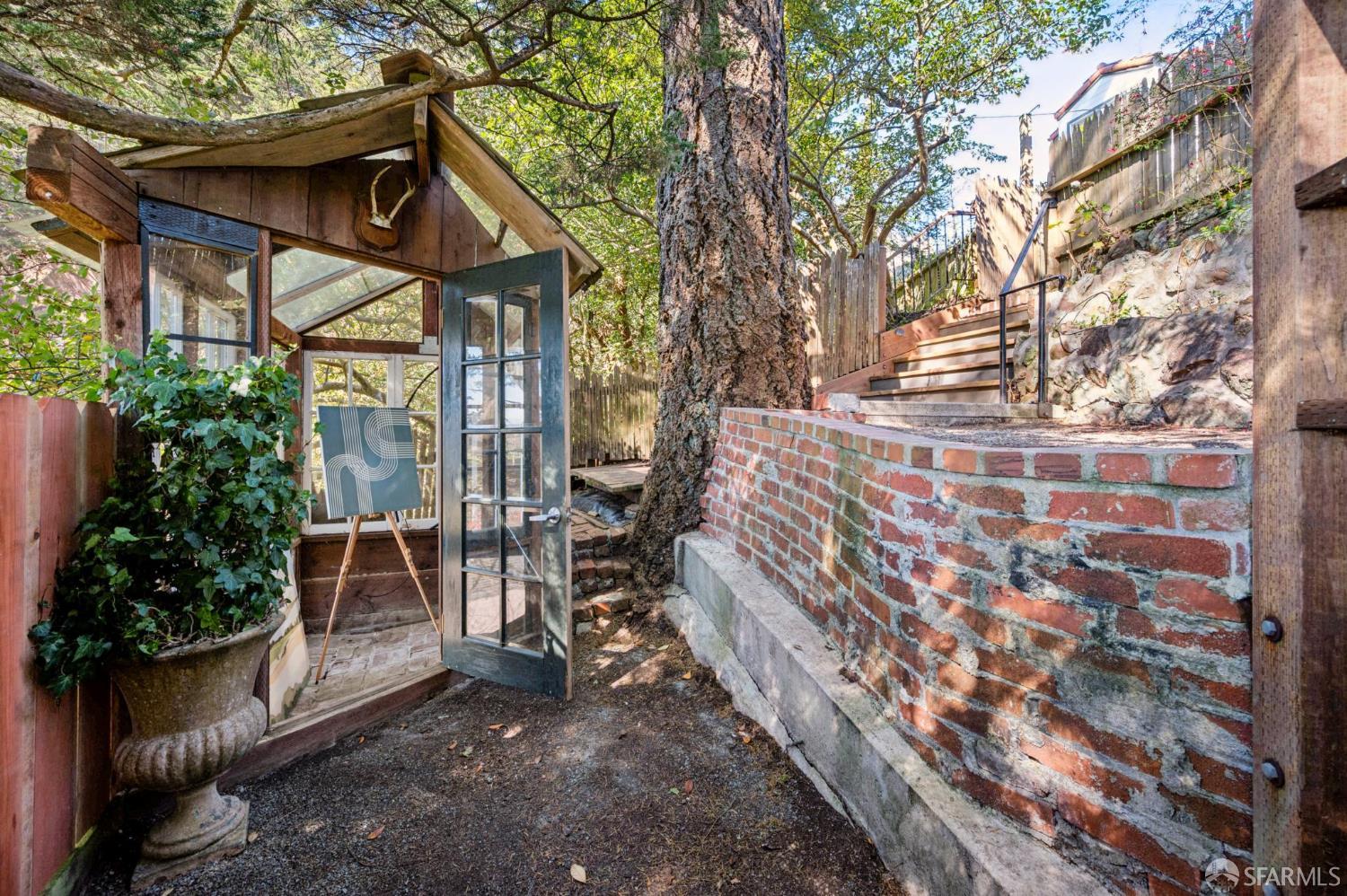 57 Rockwood Court