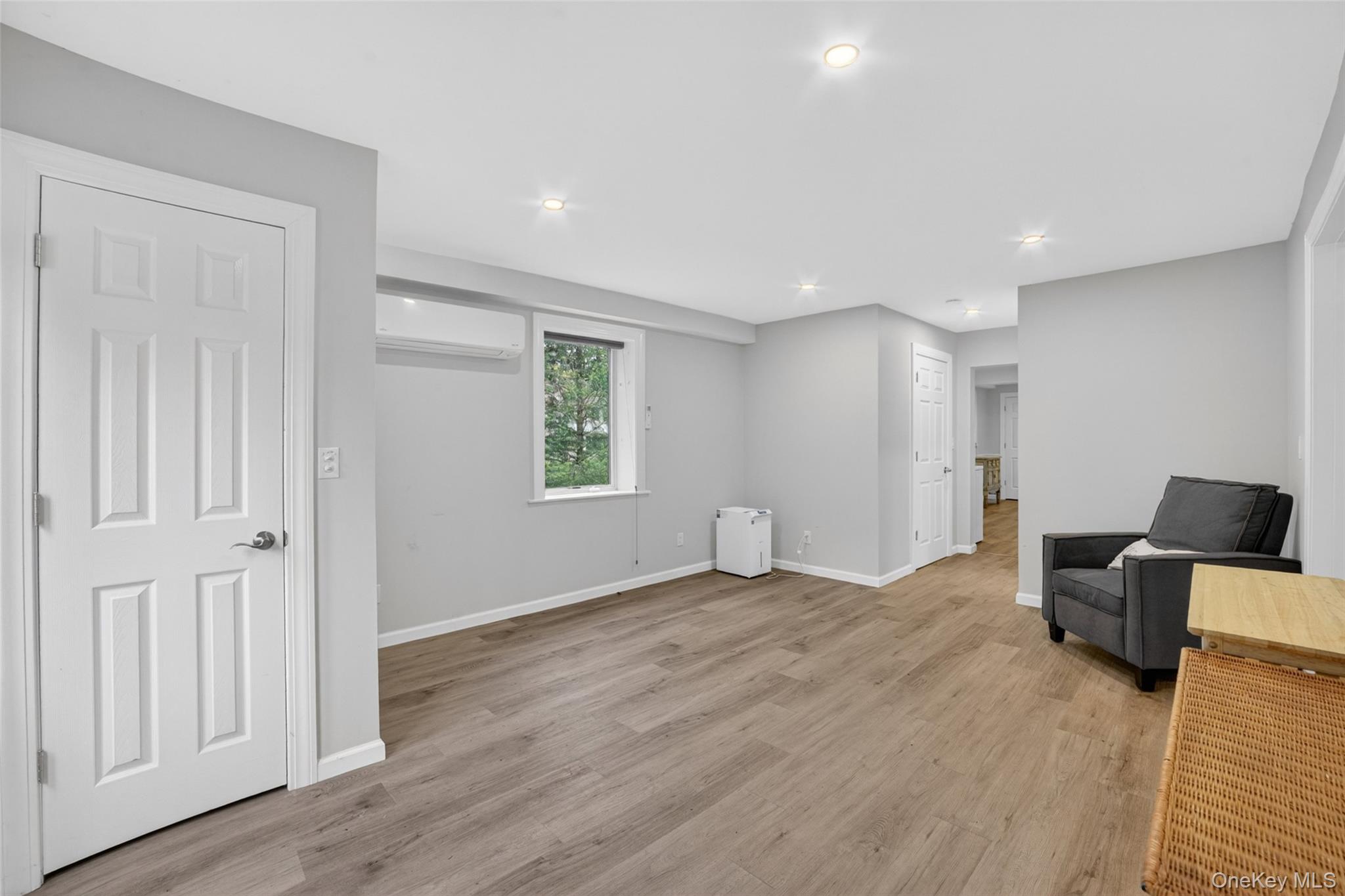 28 Lakeview Drive