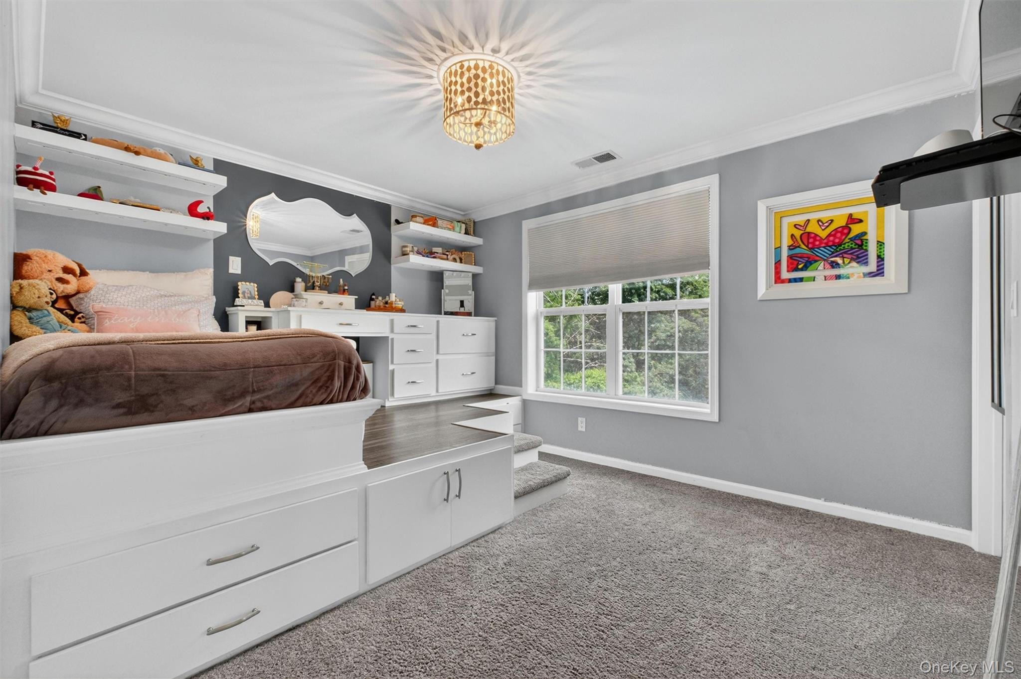 10 Sandlewood Circle