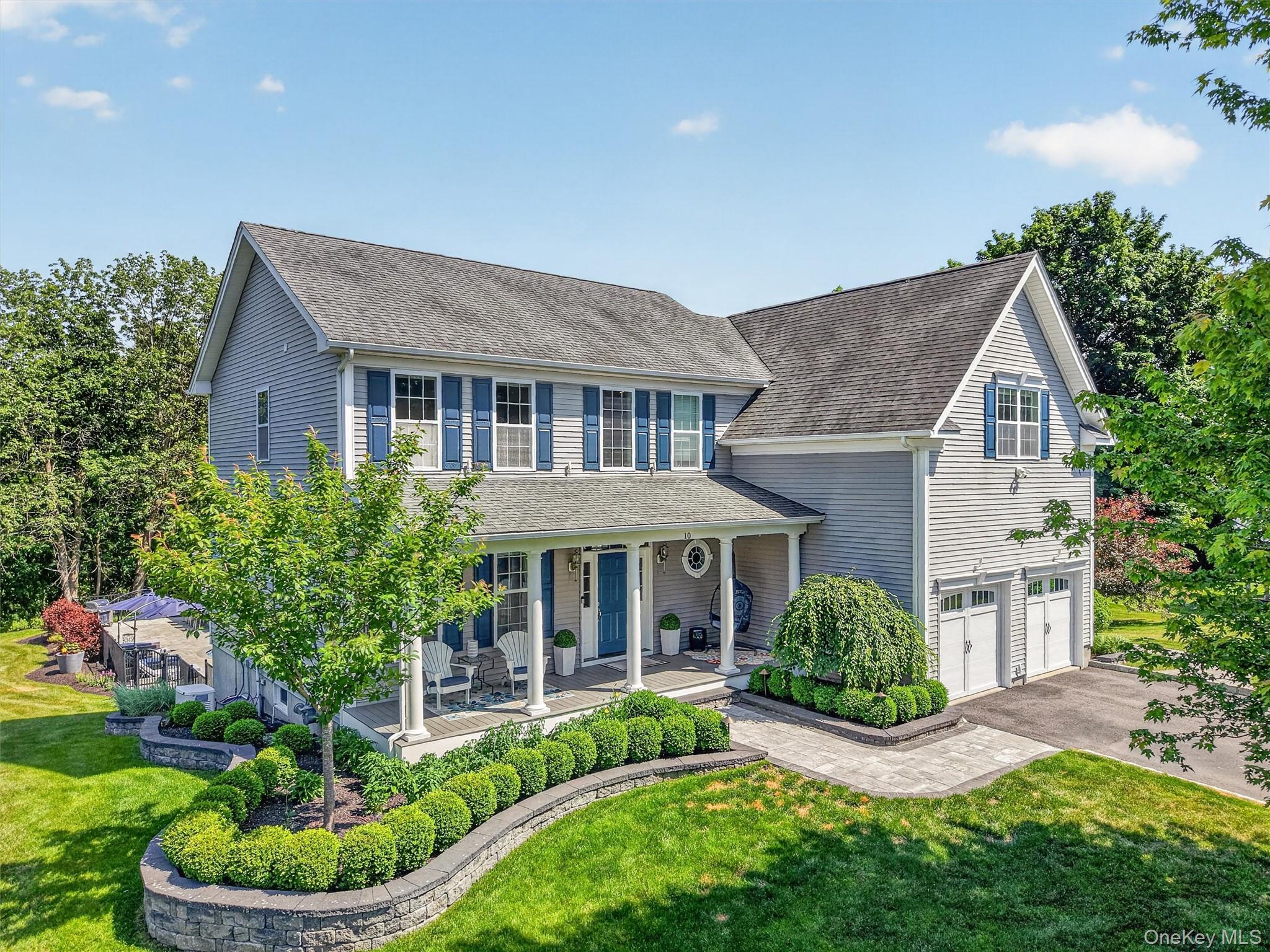 10 Sandlewood Circle