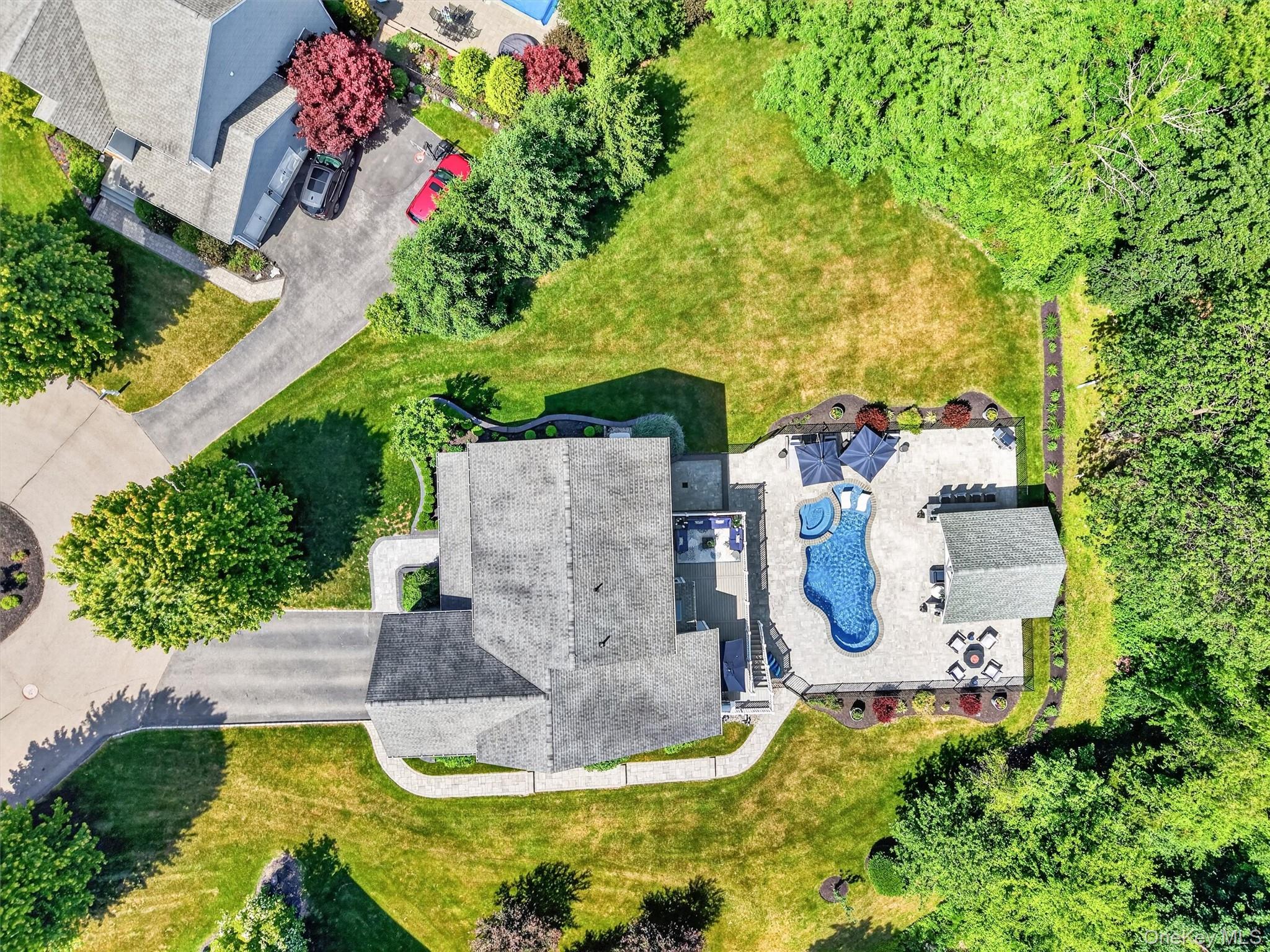 10 Sandlewood Circle