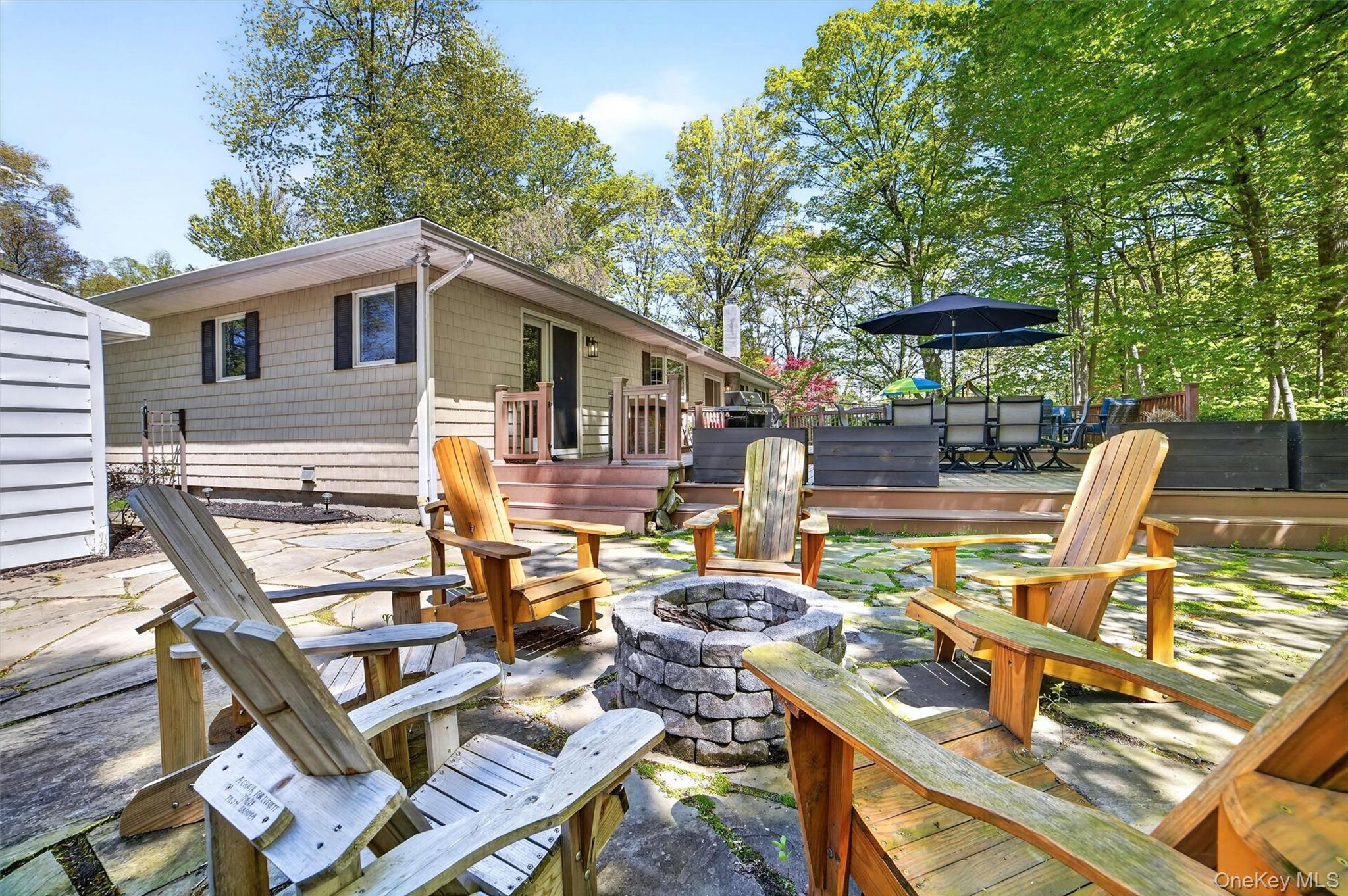 2864 Hedwig Drive