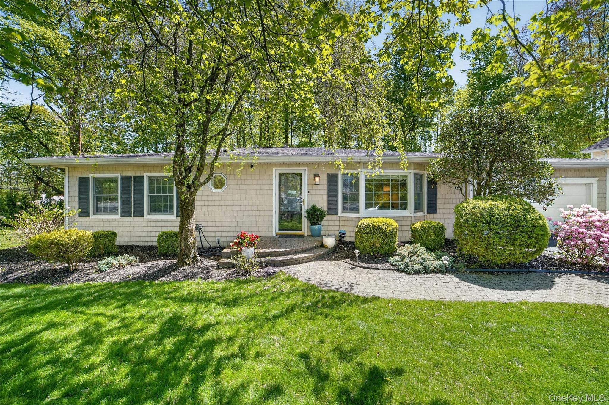 2864 Hedwig Drive