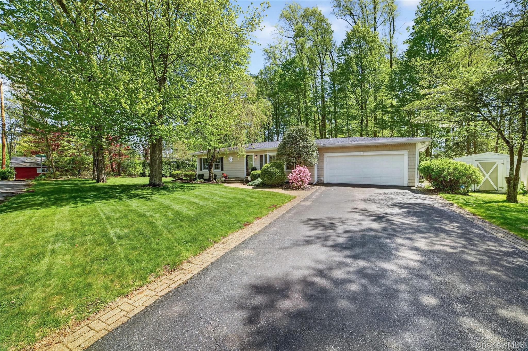 2864 Hedwig Drive
