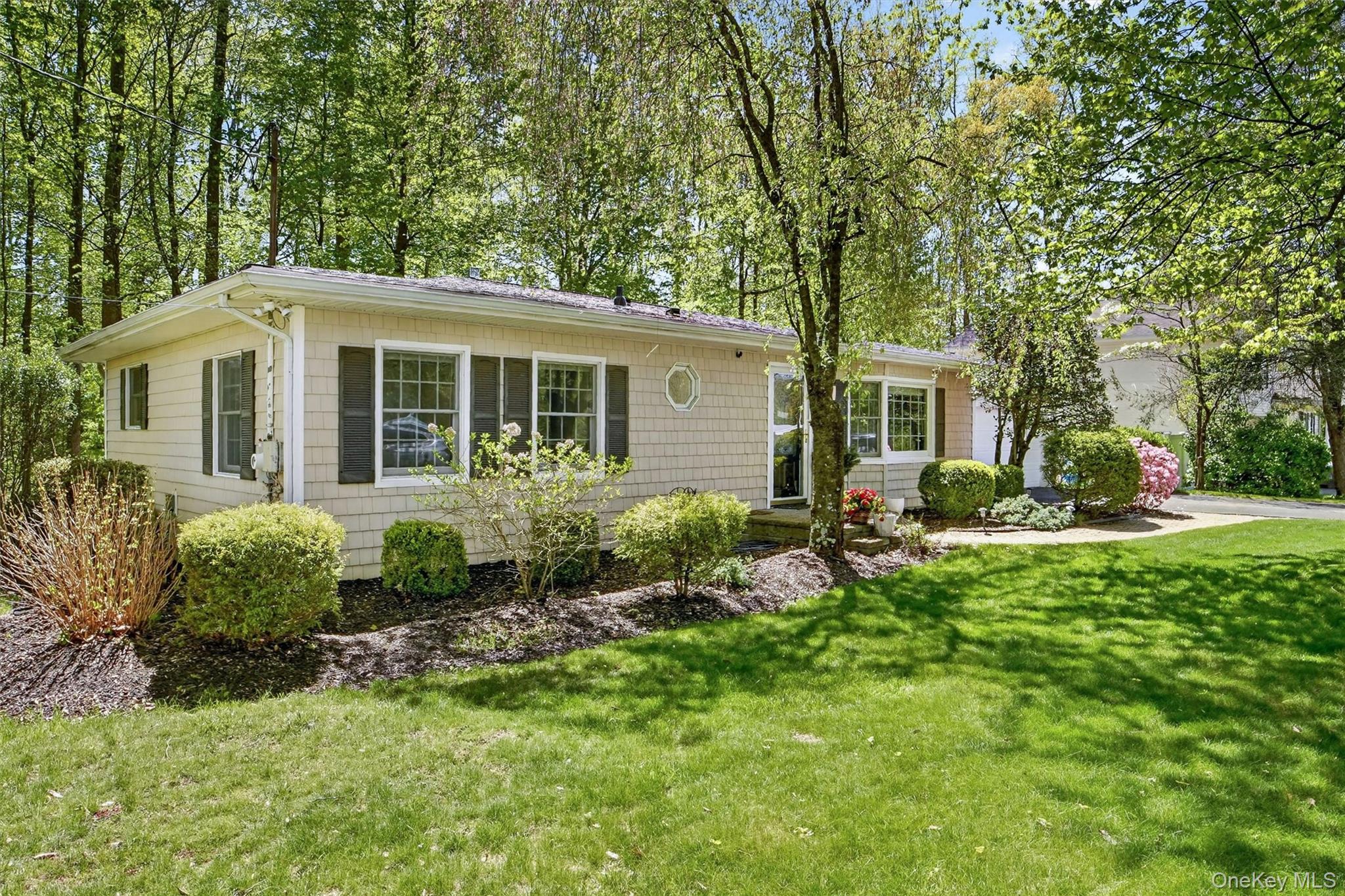 2864 Hedwig Drive