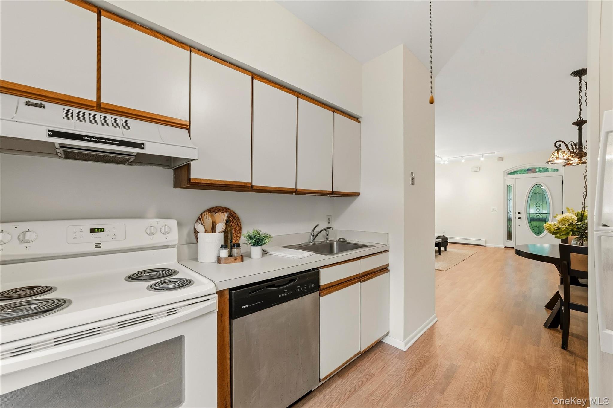 1 Beecher Lane Unit: C7