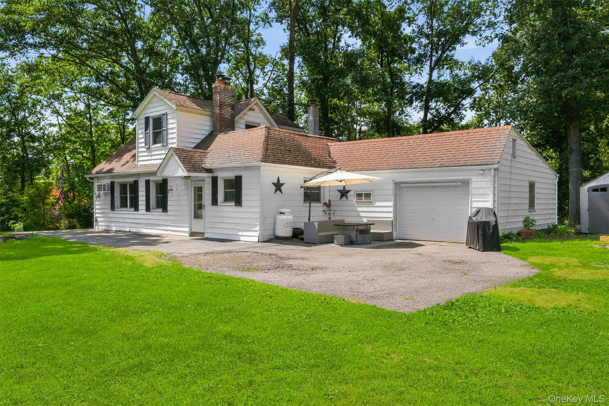 28 Mahopac Avenue