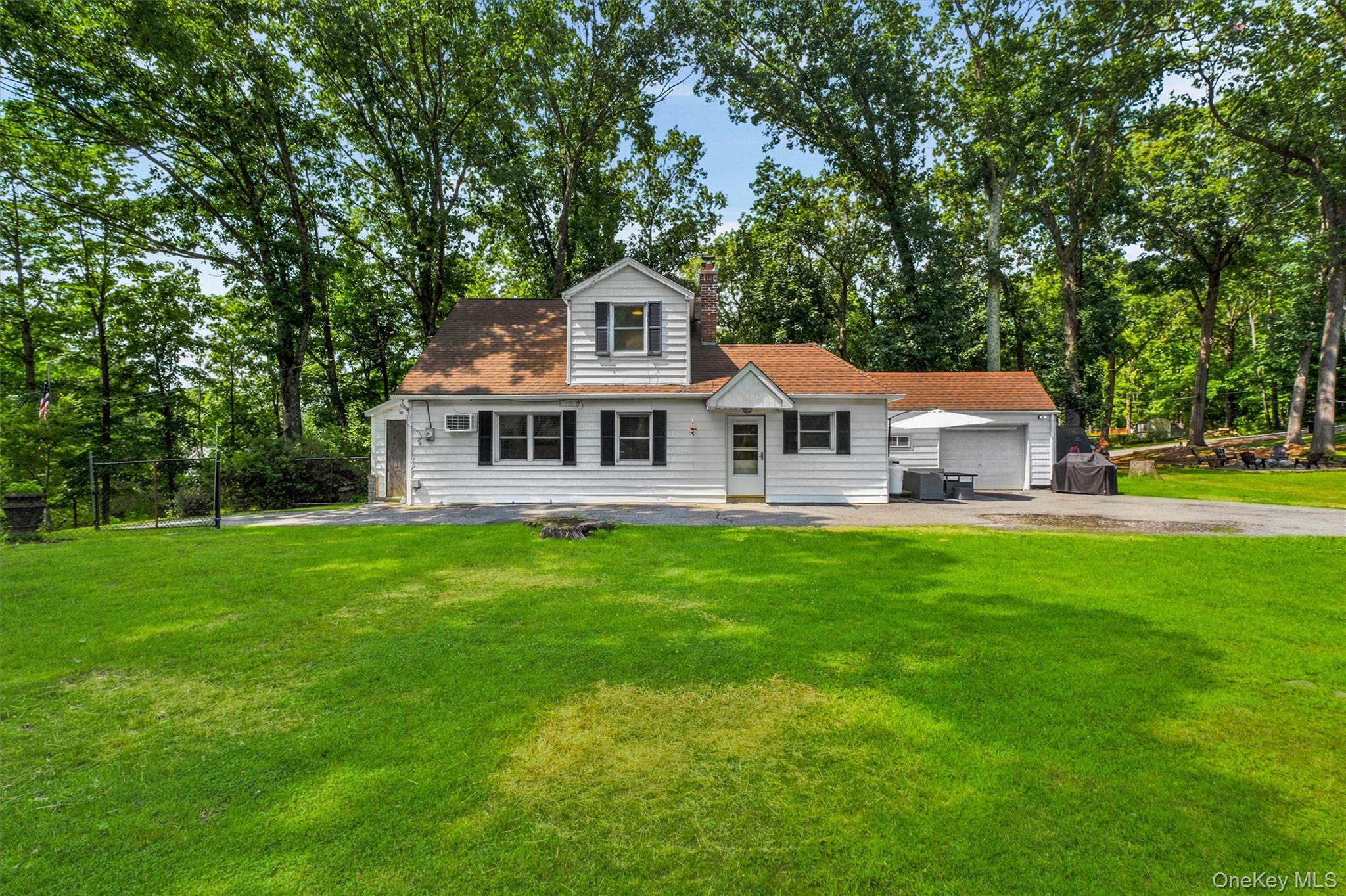 28 Mahopac Avenue
