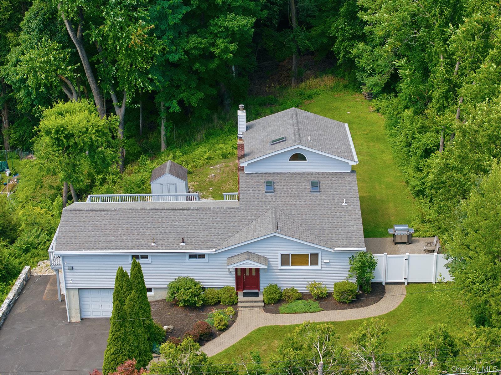 946 Barberry Road