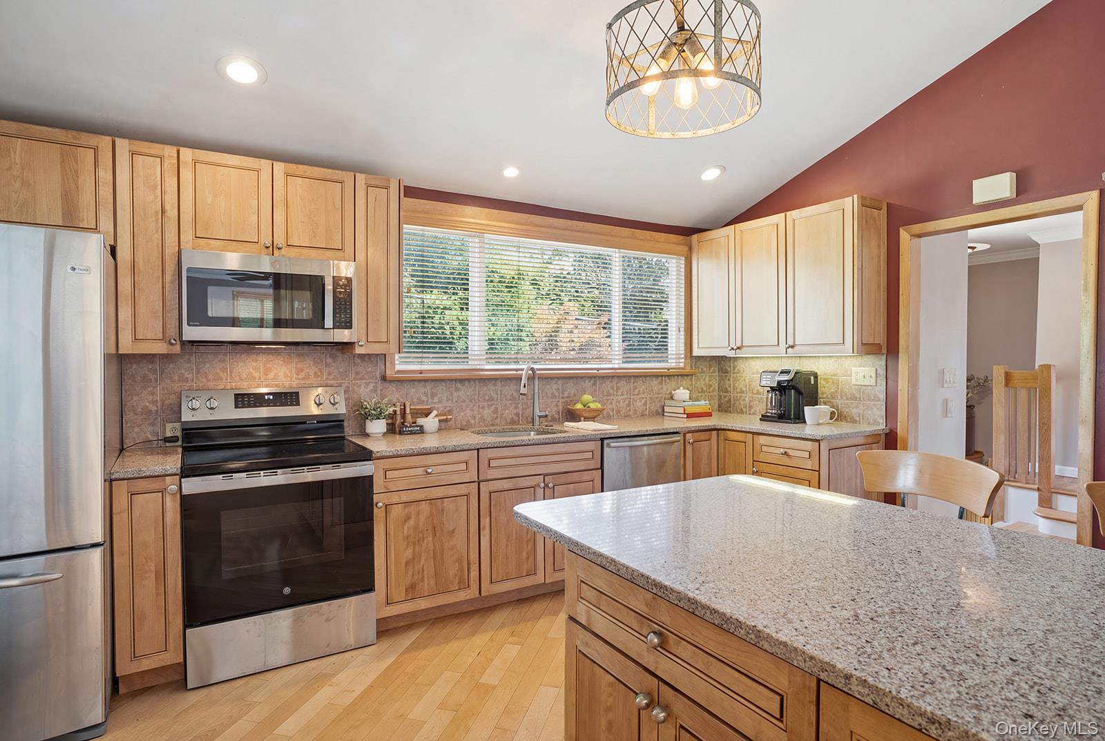 946 Barberry Road