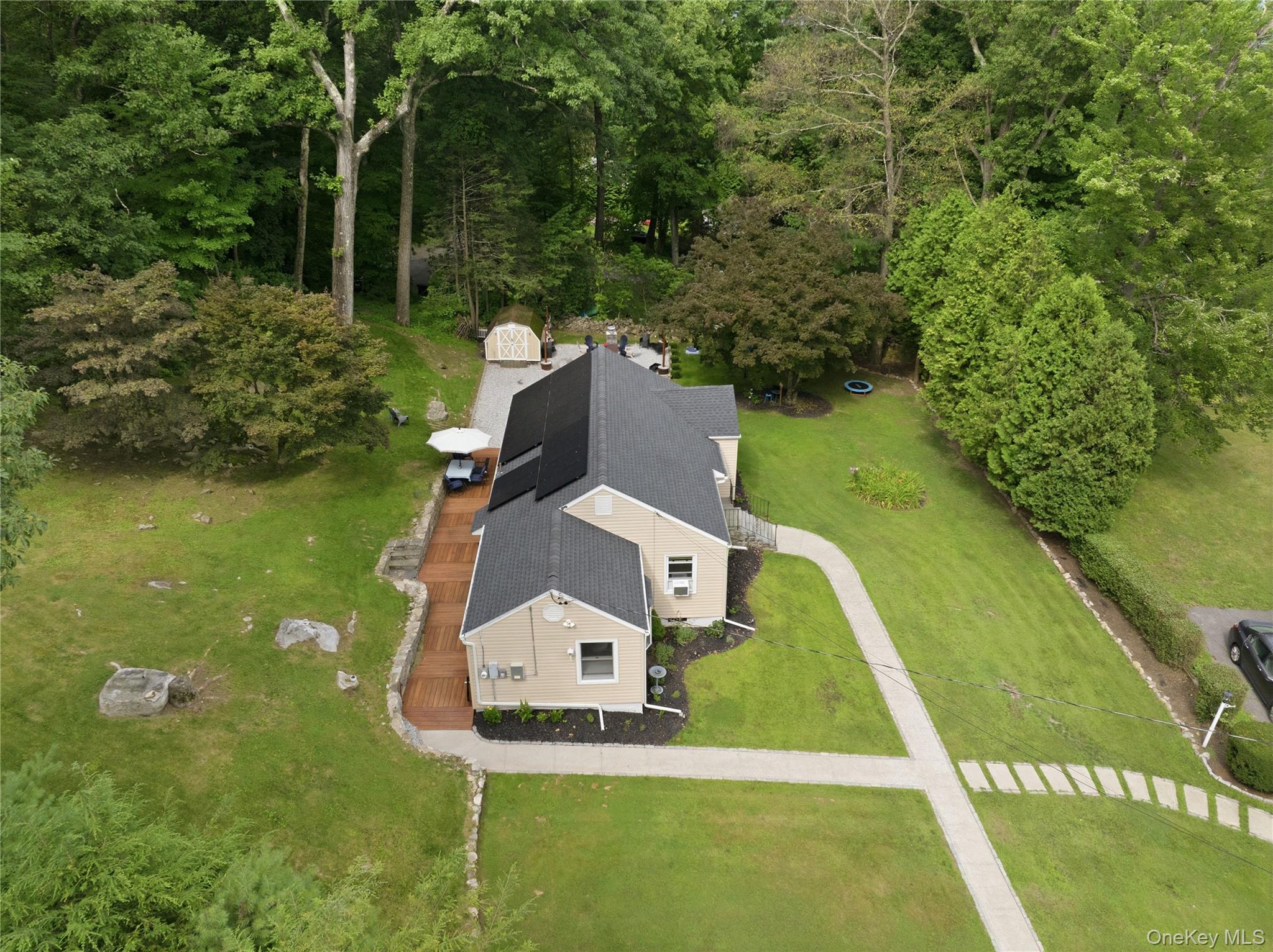 233 Hilltop Street