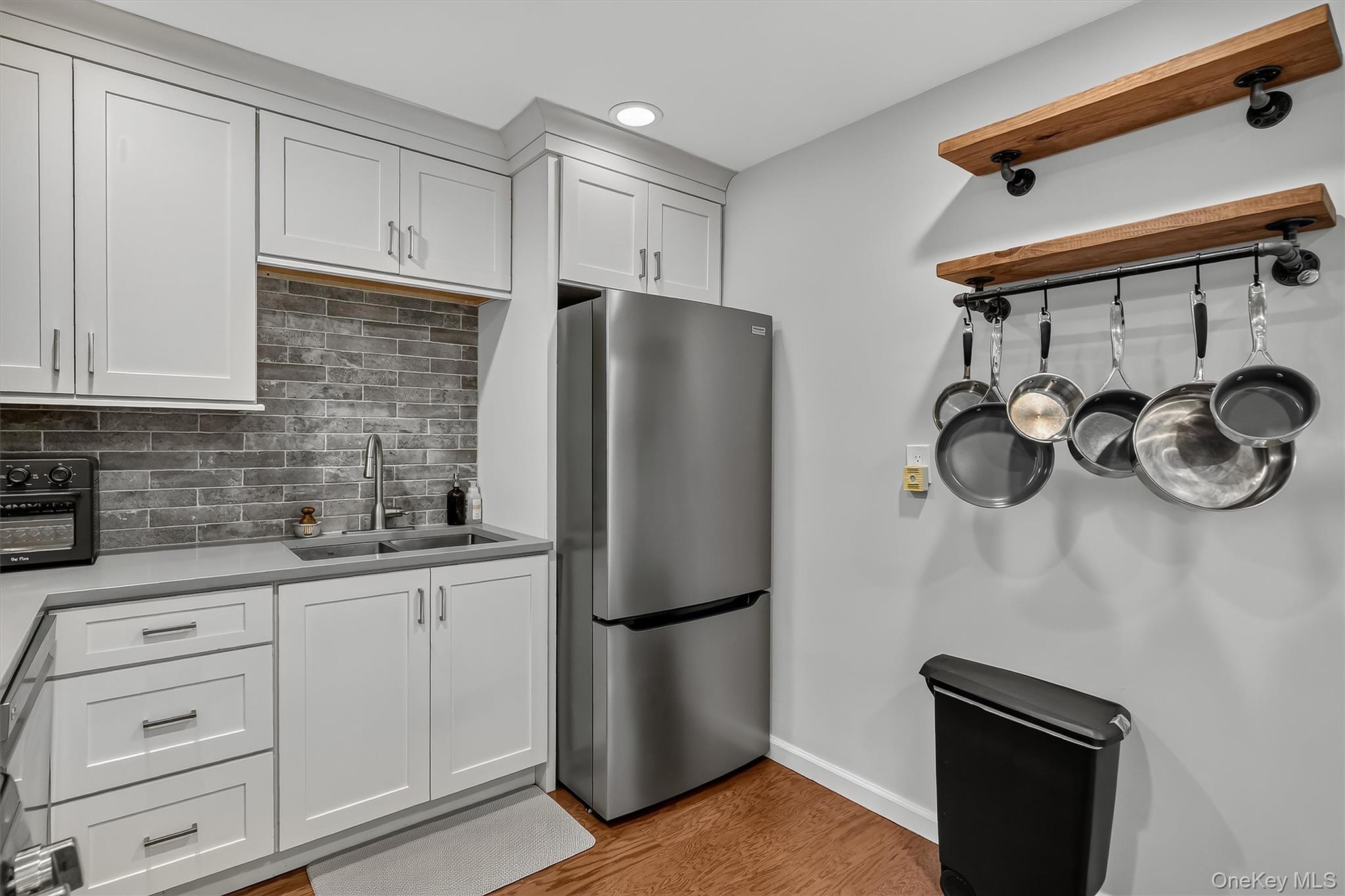 25 Franklin Avenue Unit: 6C