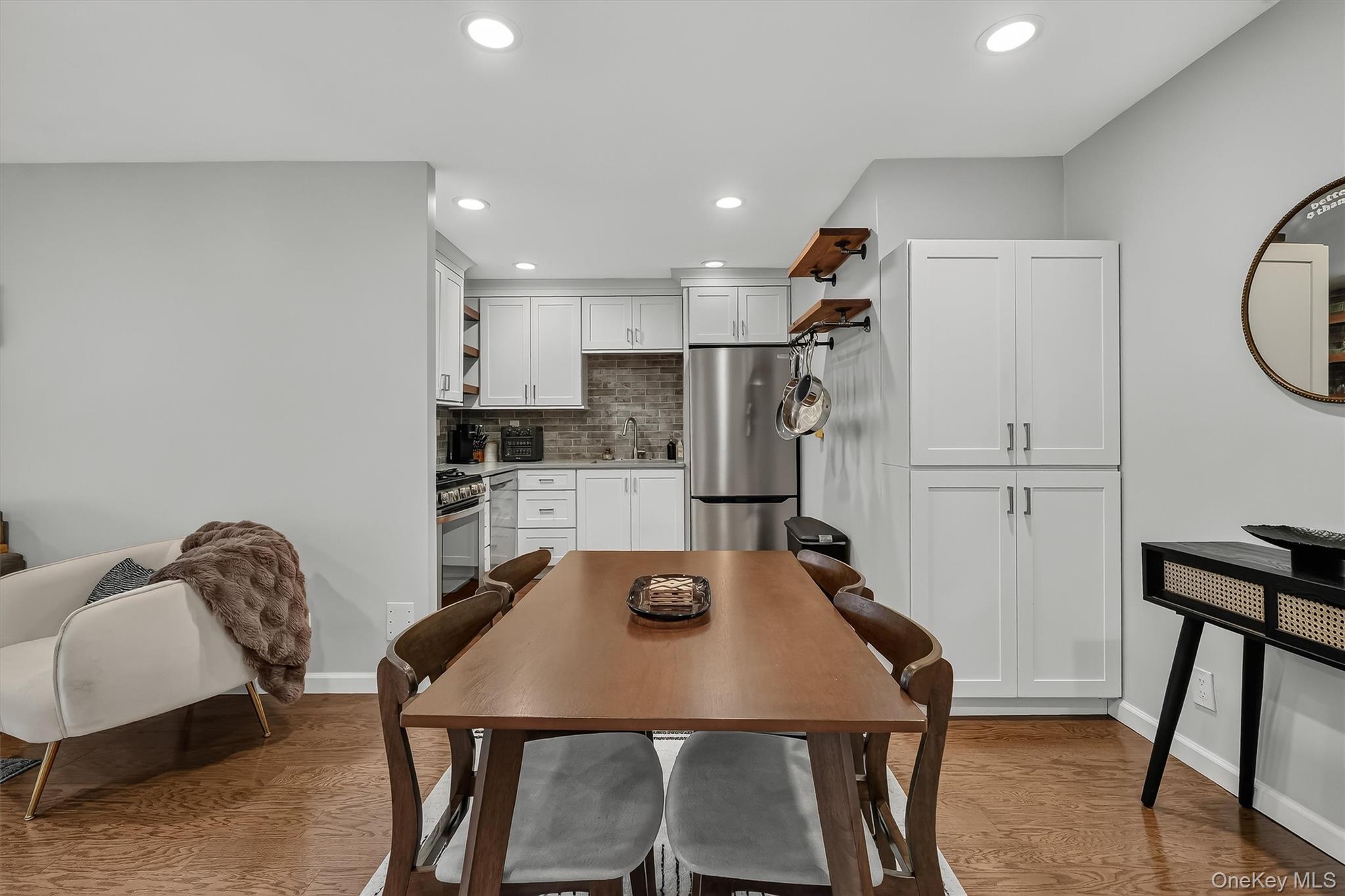 25 Franklin Avenue Unit: 6C