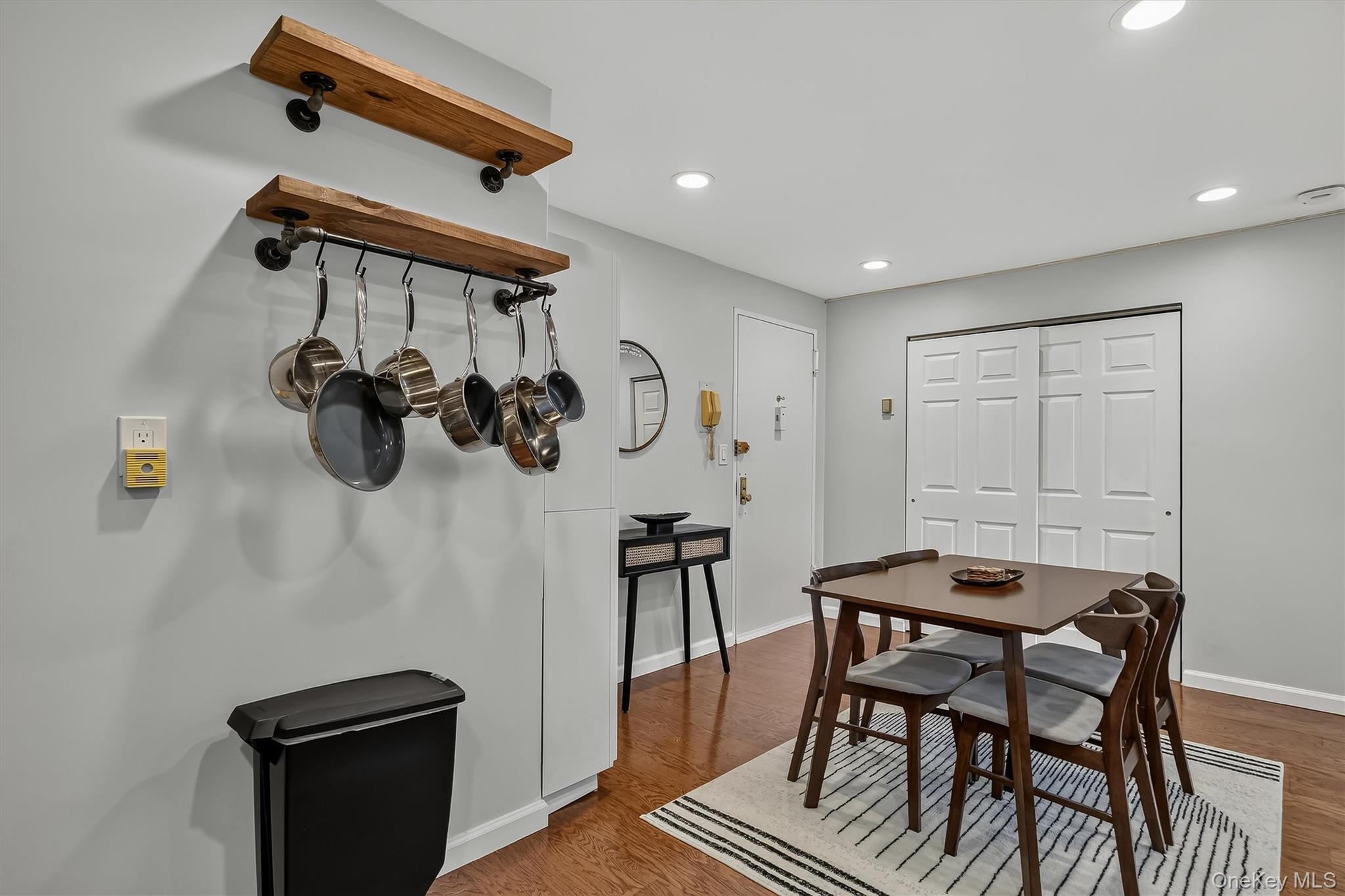 25 Franklin Avenue Unit: 6C