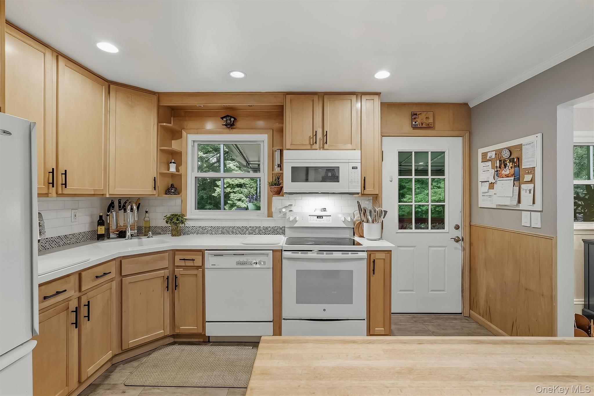 18 Fieldstone Lane