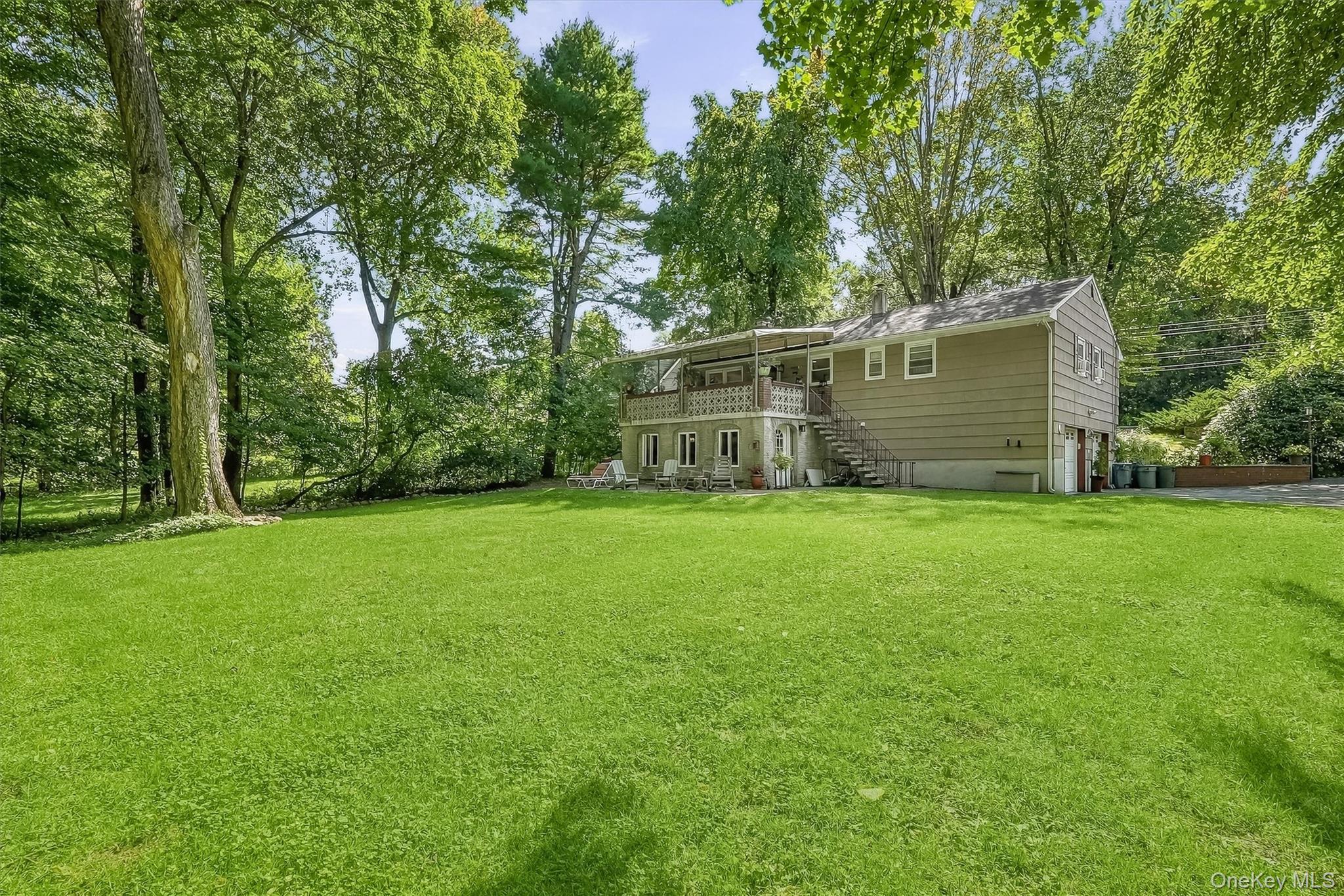 18 Fieldstone Lane