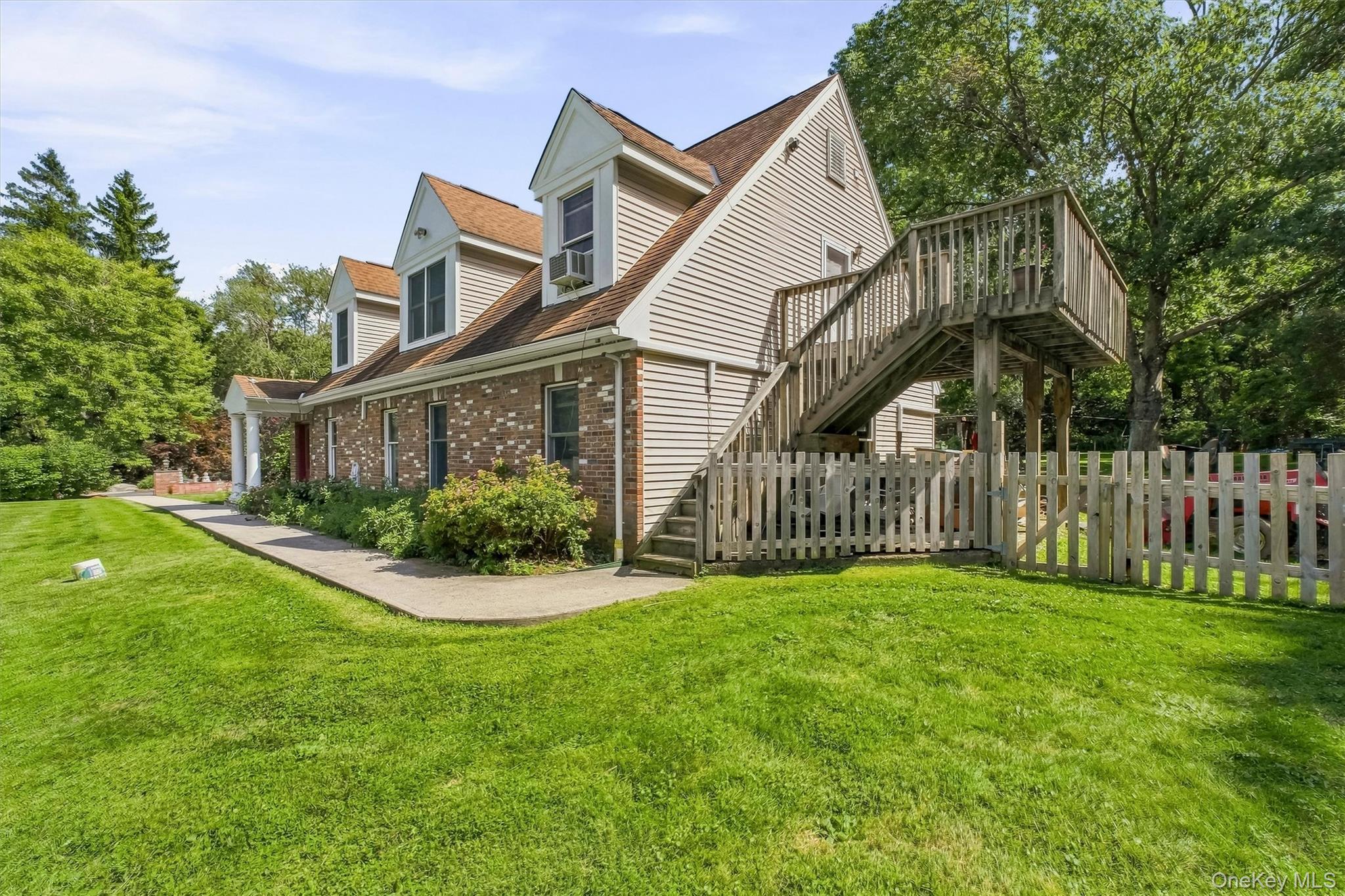 539 Elizabeth Road Unit: 2