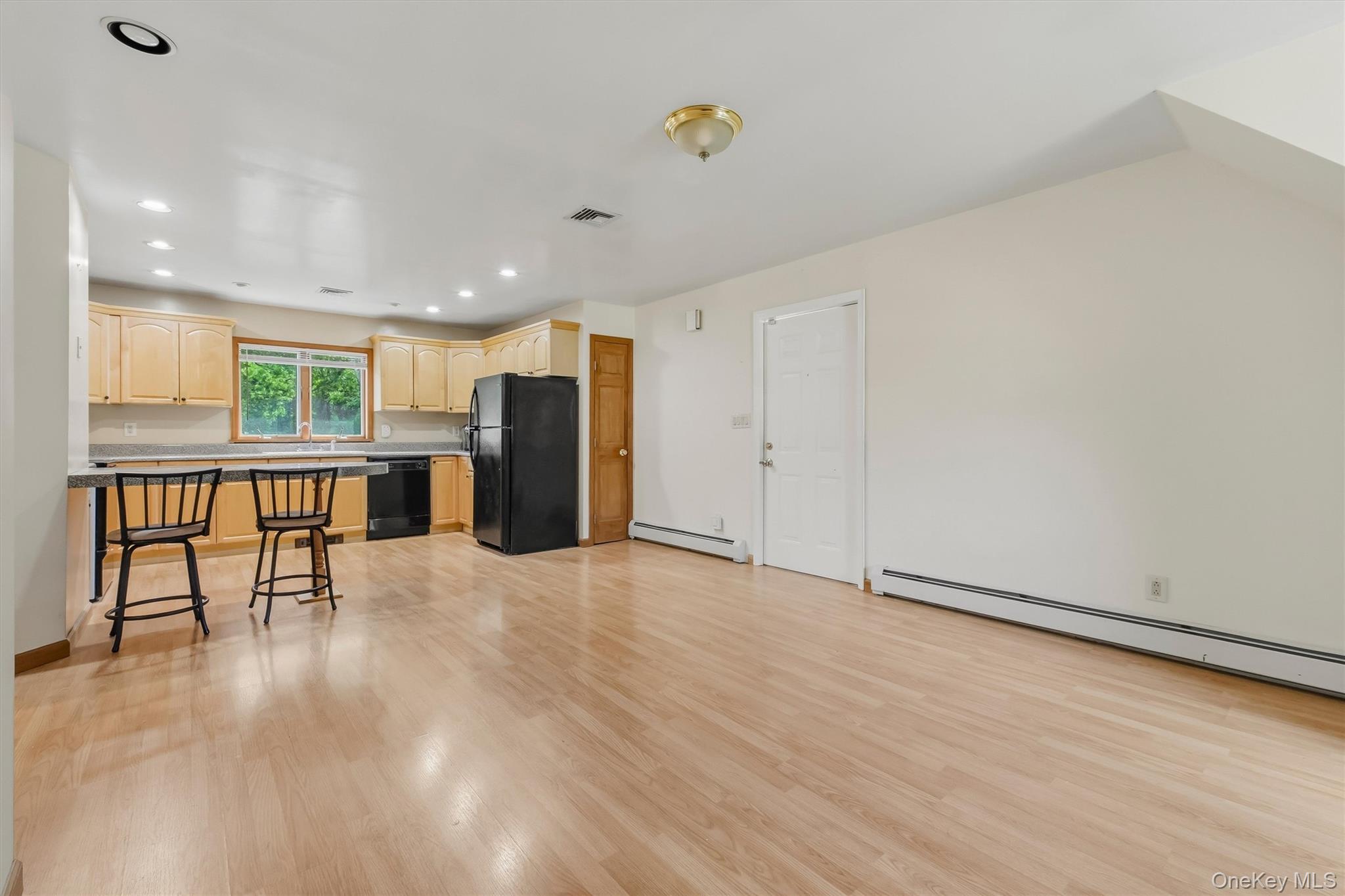 539 Elizabeth Road Unit: 2