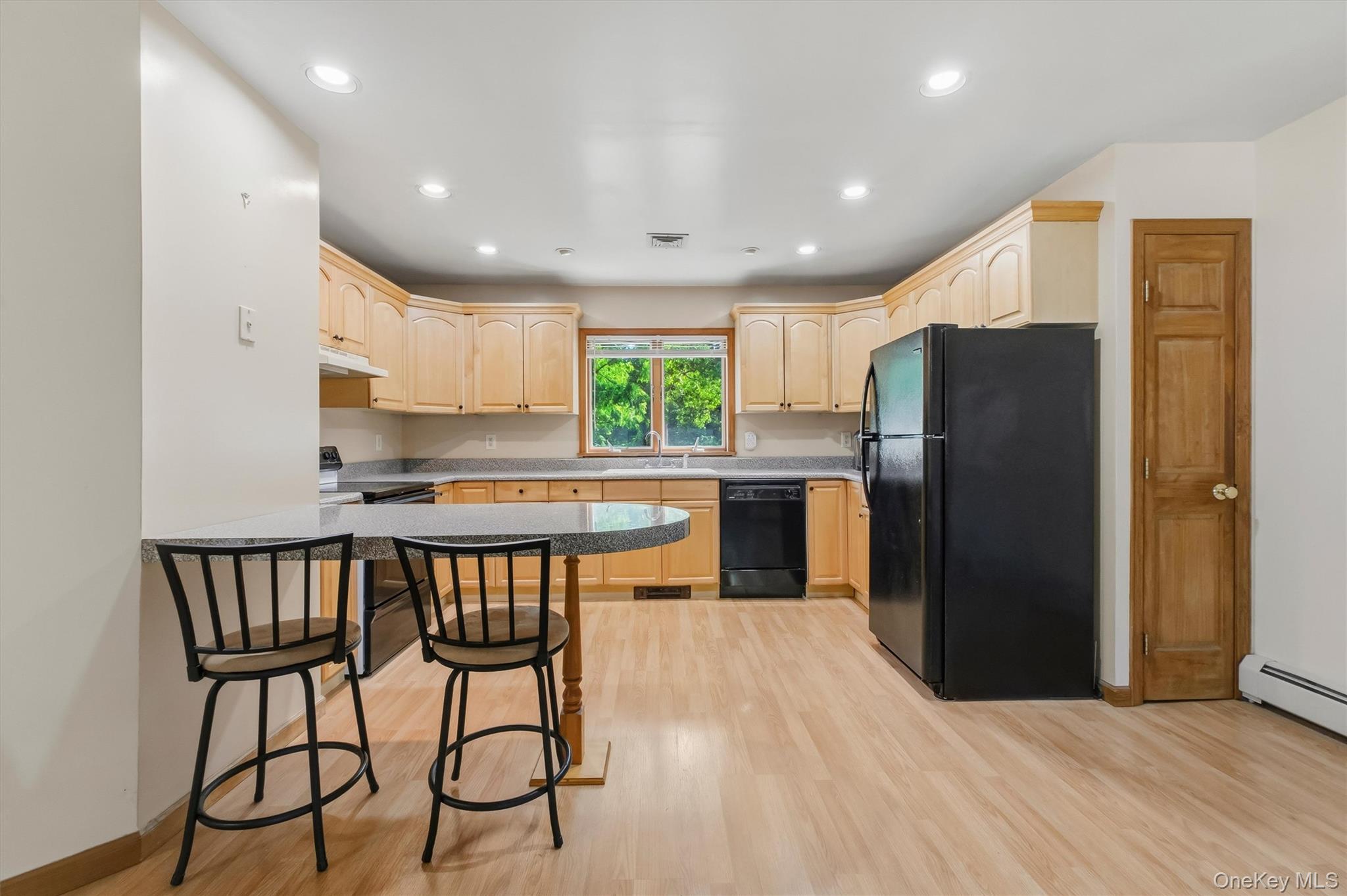 539 Elizabeth Road Unit: 2