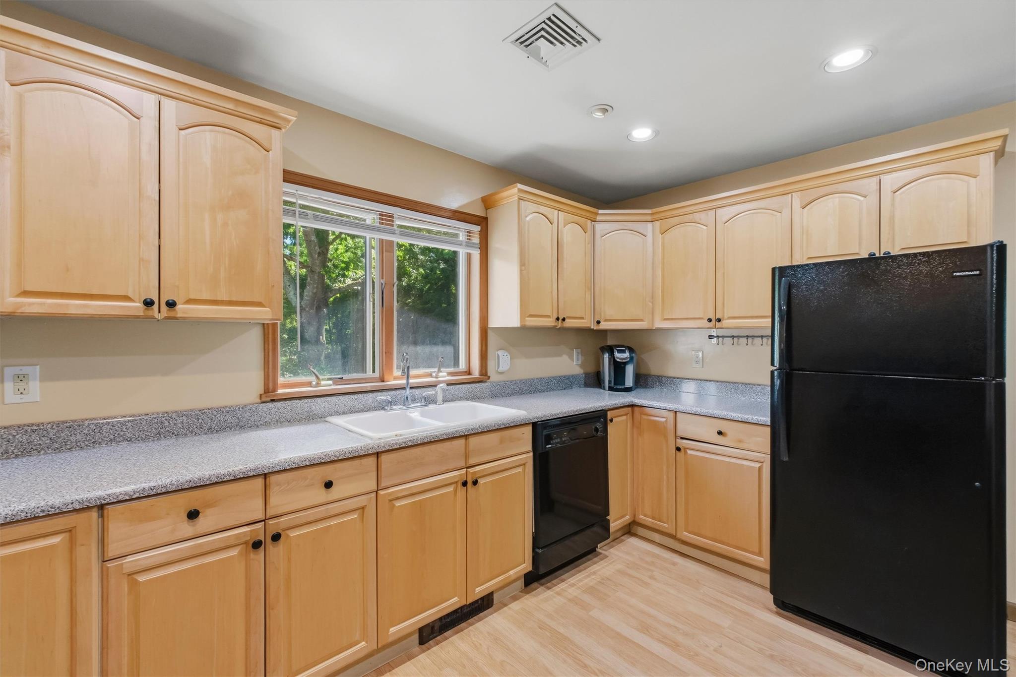 539 Elizabeth Road Unit: 2