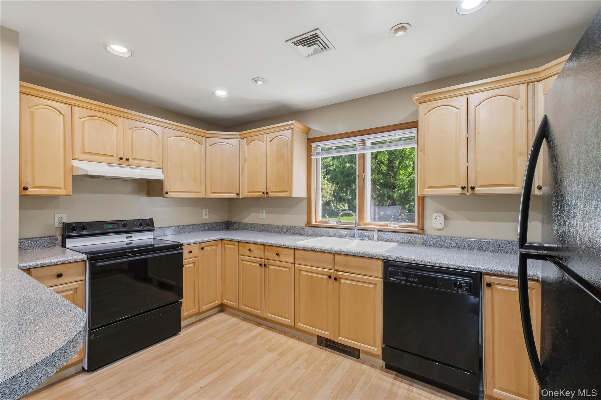 539 Elizabeth Road Unit: 2