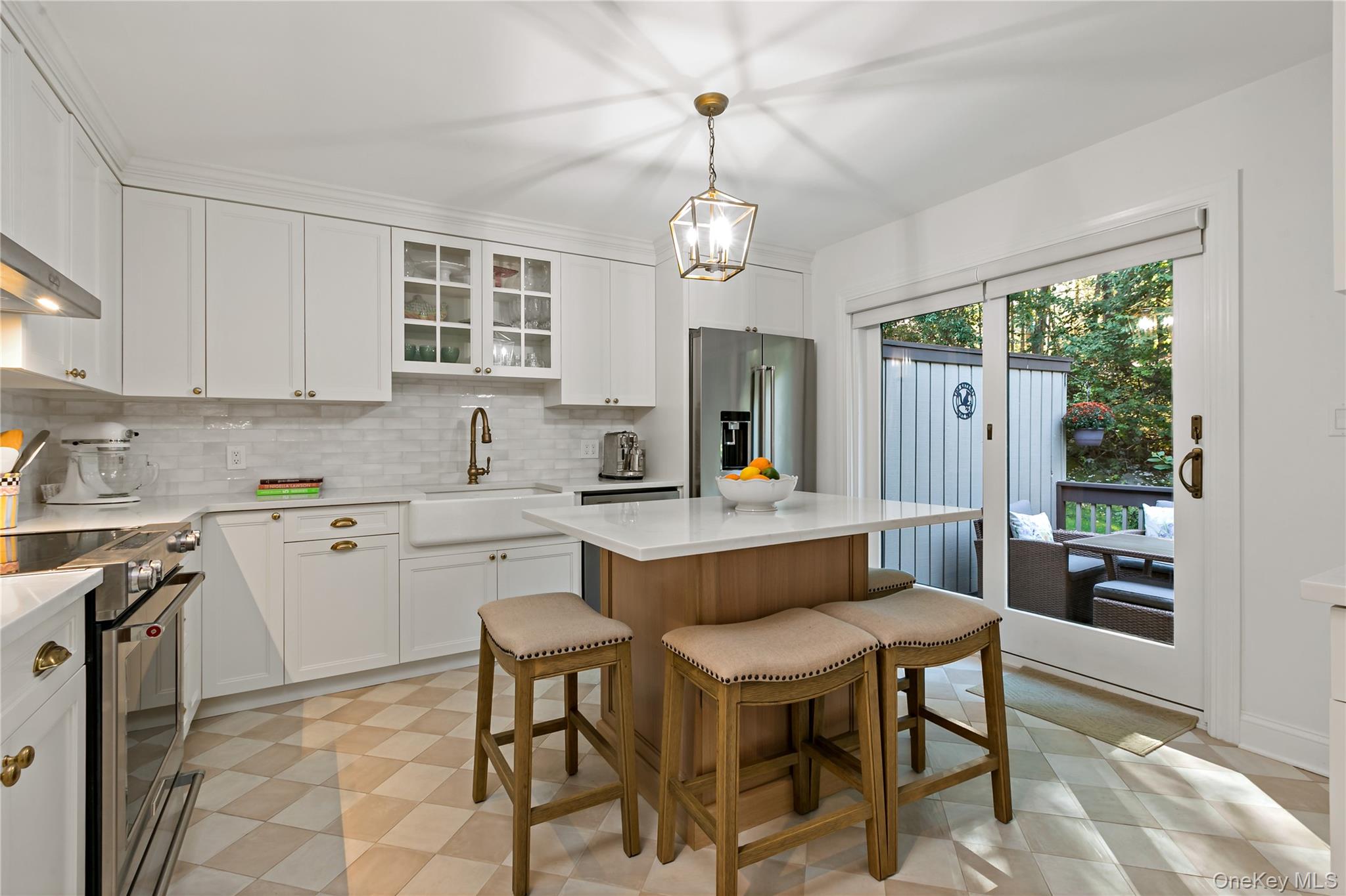 606 Heritage Hills Unit: F