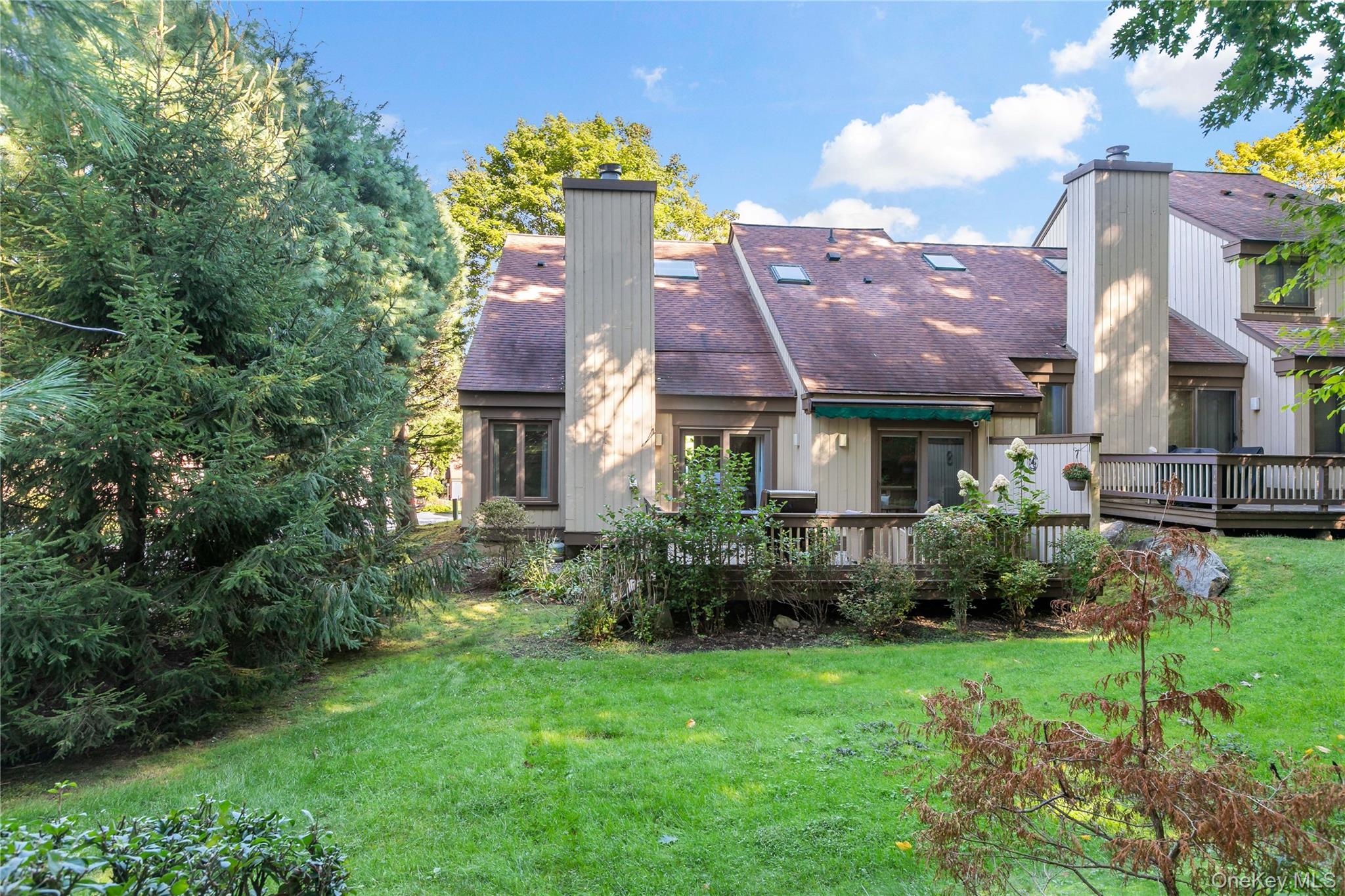 606 Heritage Hills Unit: F
