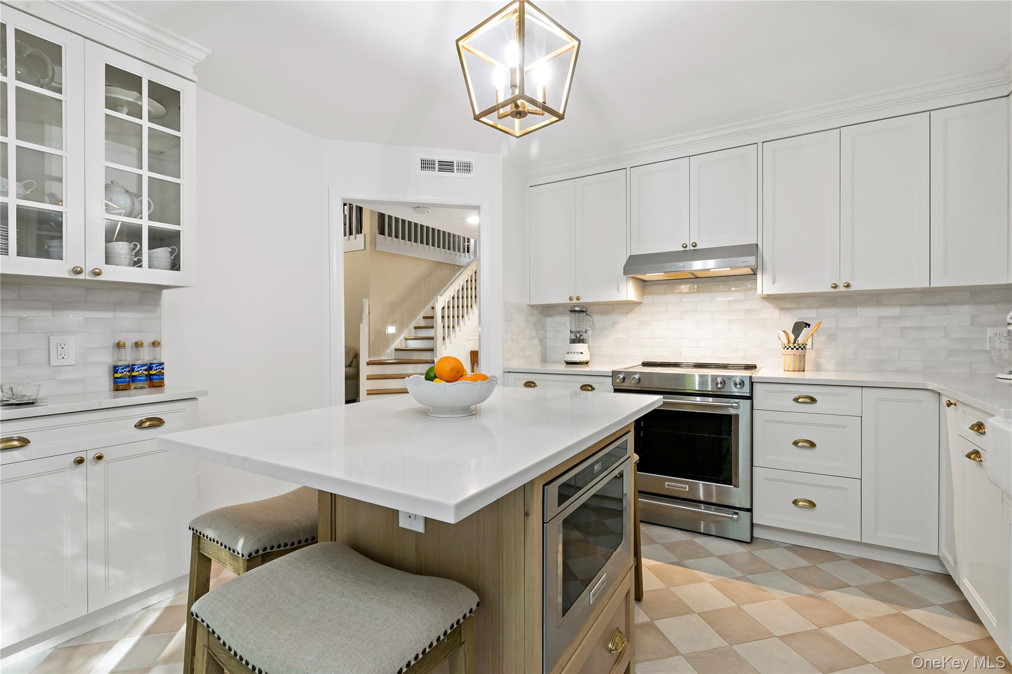 606 Heritage Hills Unit: F