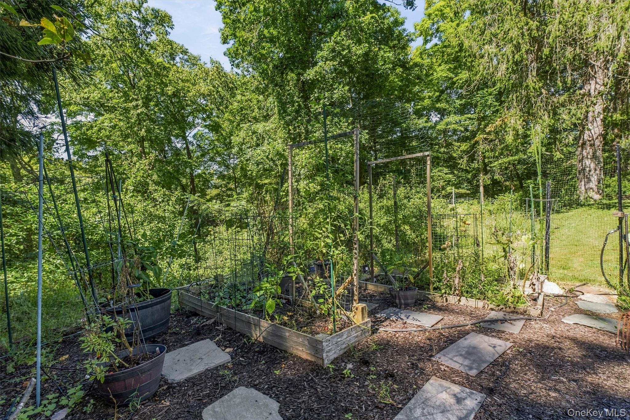136 Bundy Hill Road