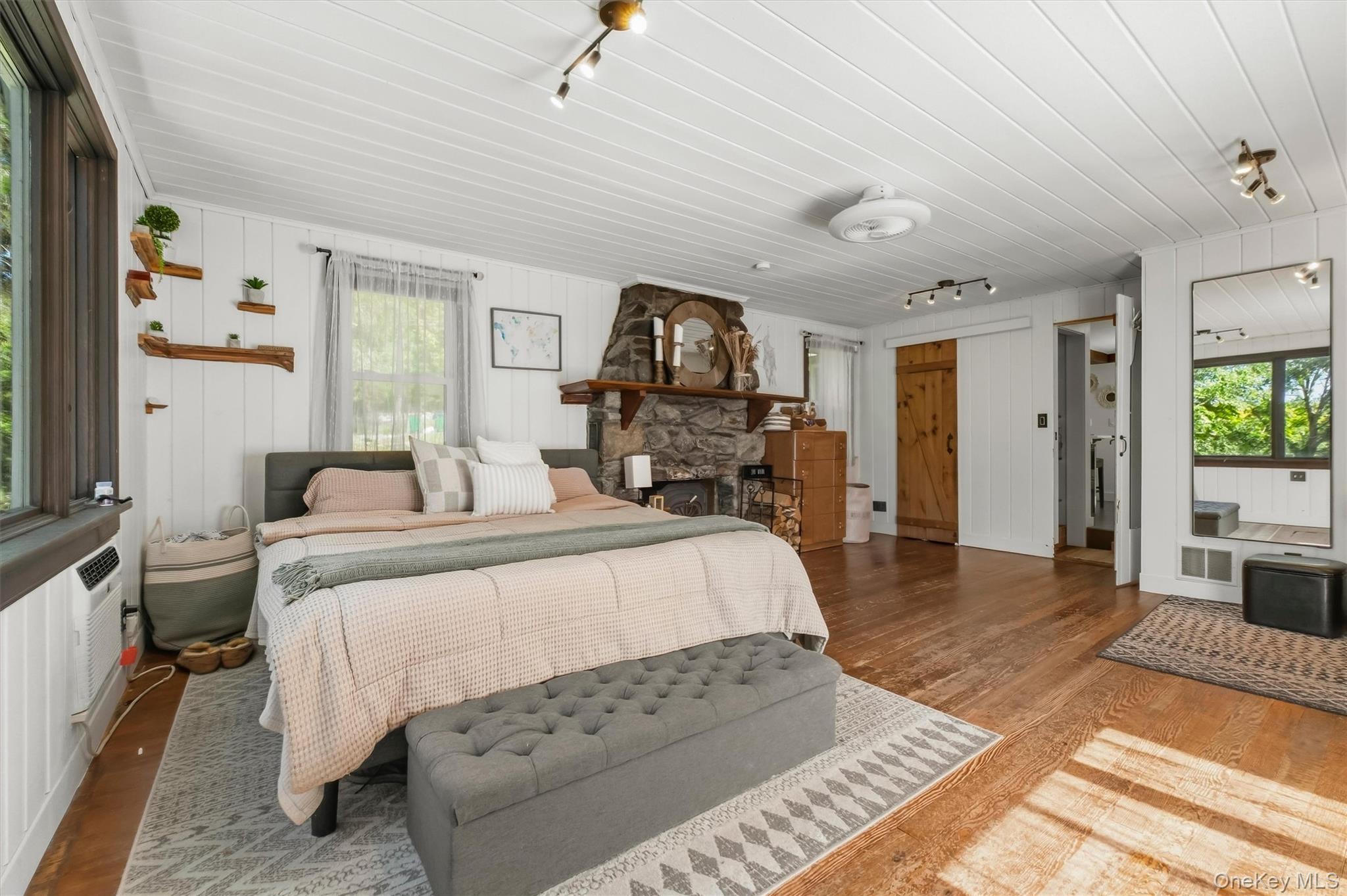136 Bundy Hill Road