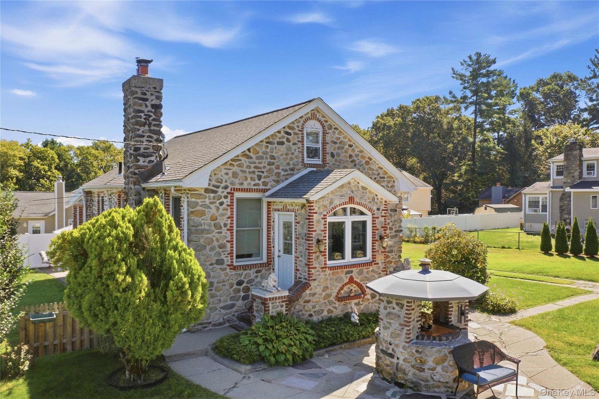 18 Old Mill Road