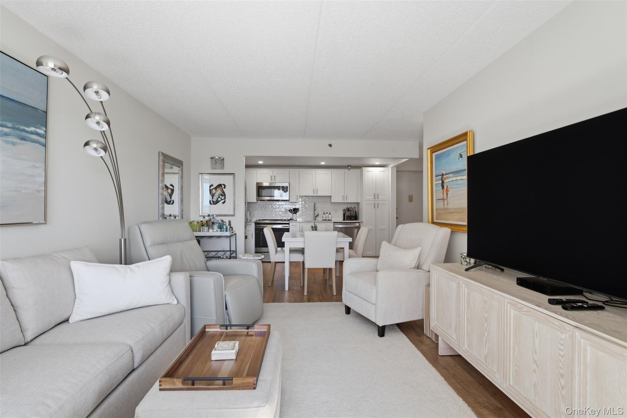 123 Mamaroneck Avenue Unit: 414