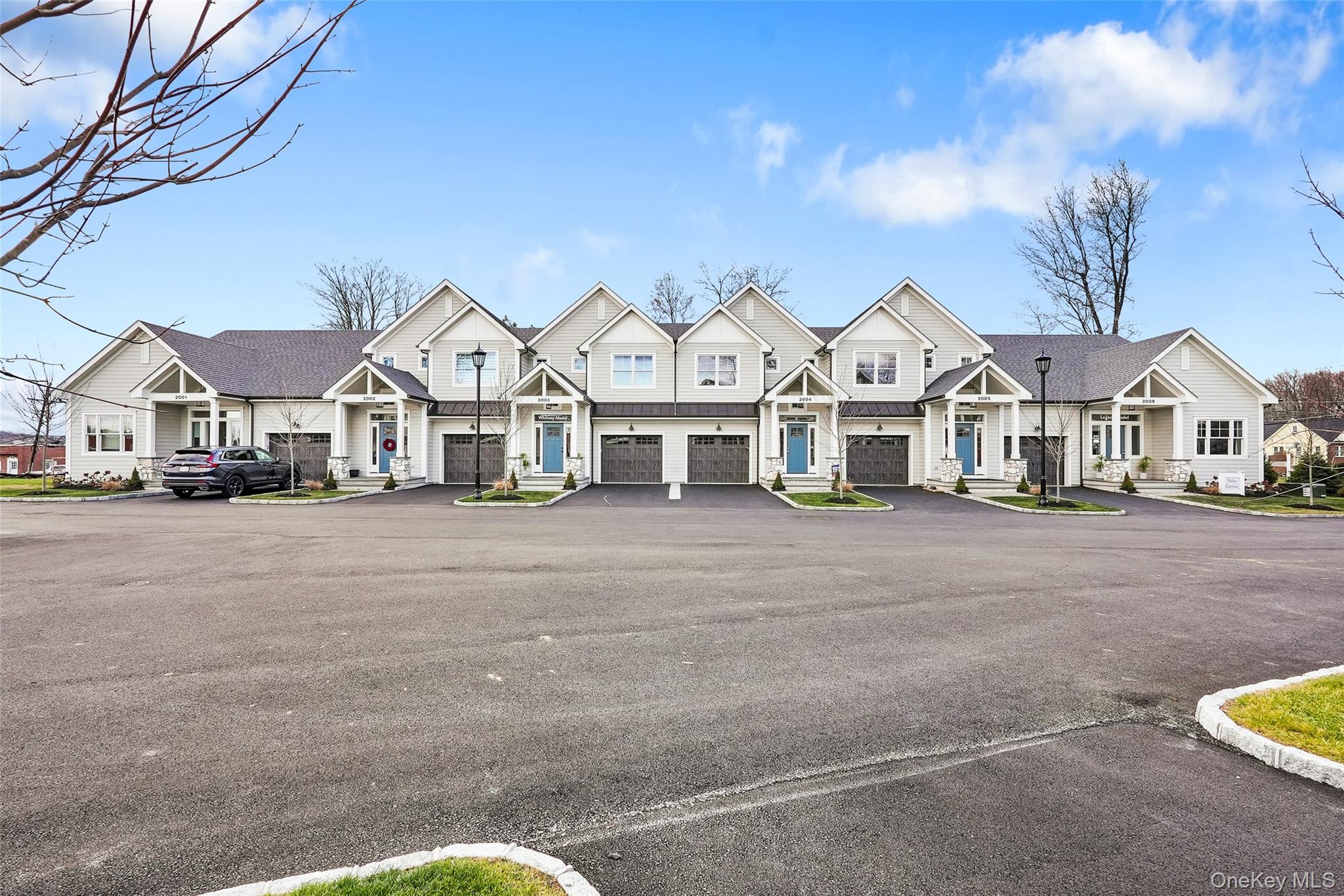 2040 Crompond Road Unit: 6
