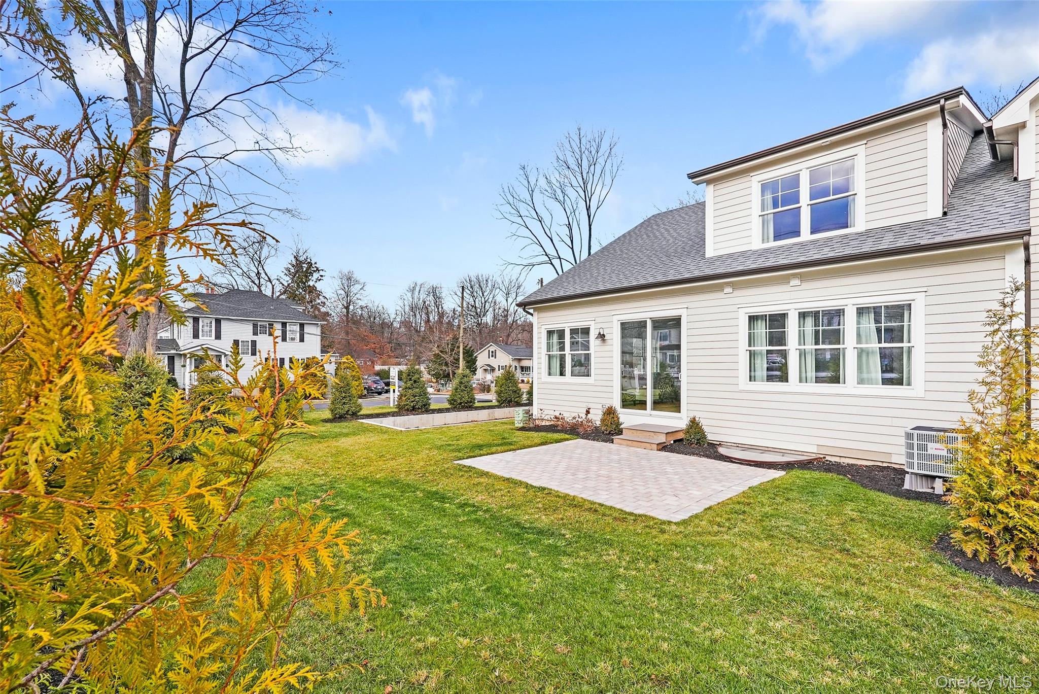 2040 Crompond Road Road Unit: 7