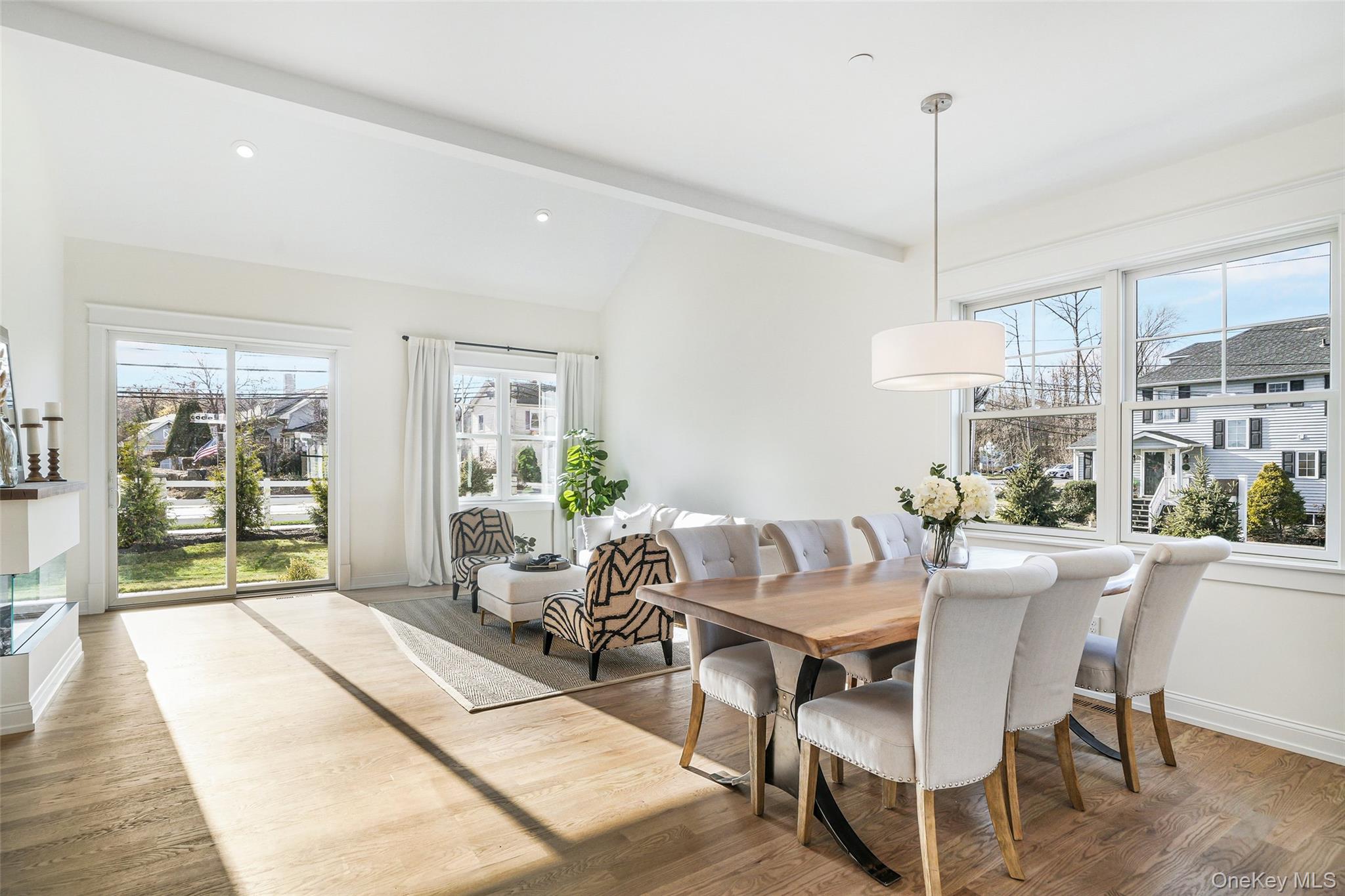 2040 Crompond Road Road Unit: 7