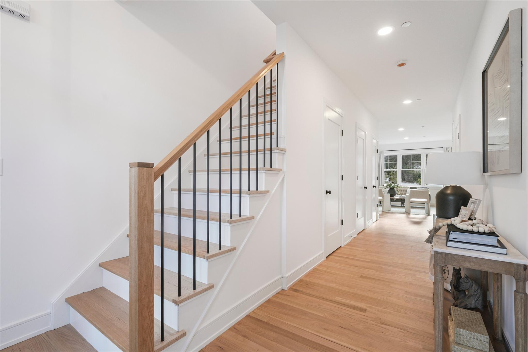 2040 Crompond Road Unit: 8