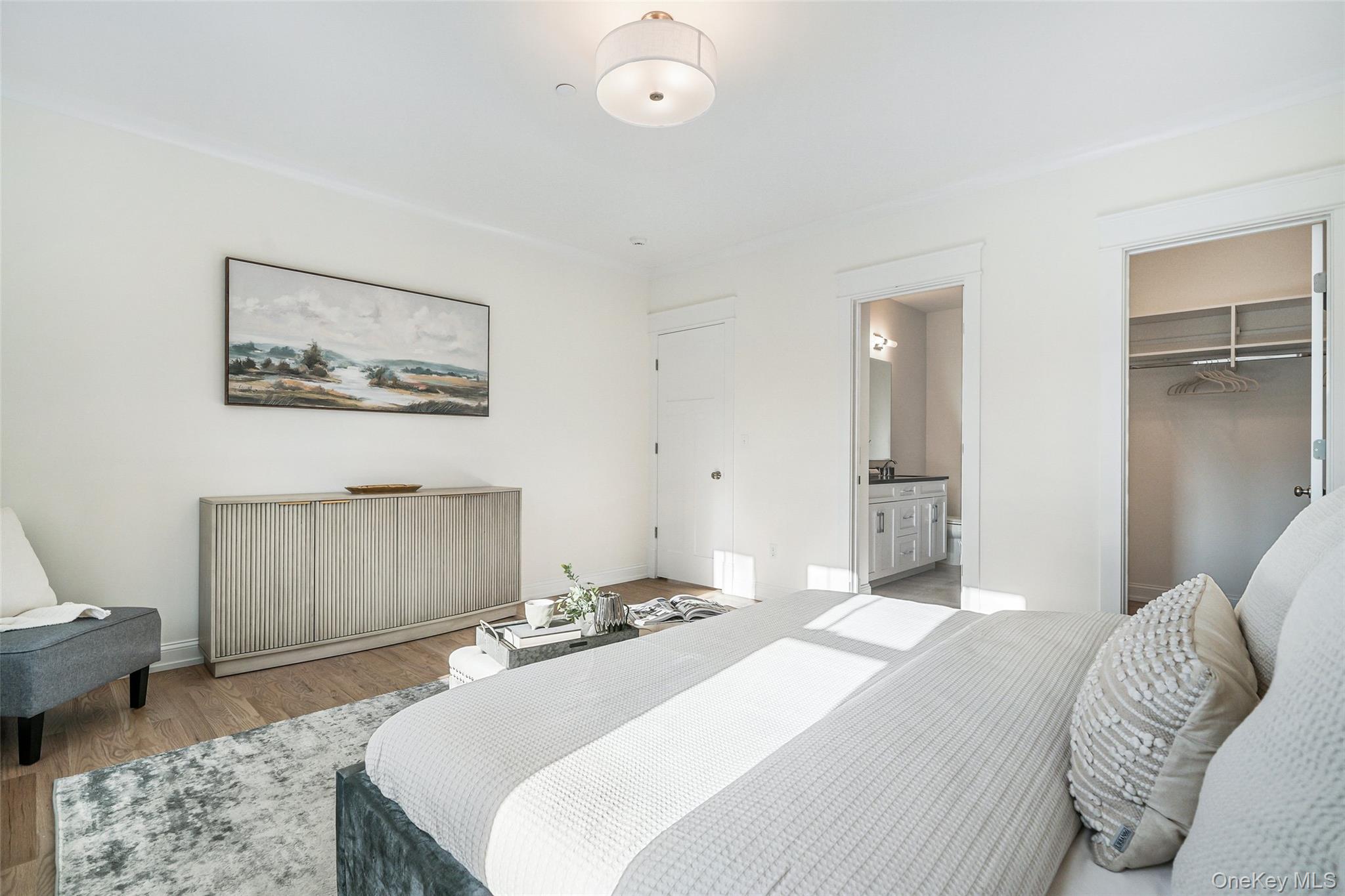 2040 Crompond Road Unit: 12