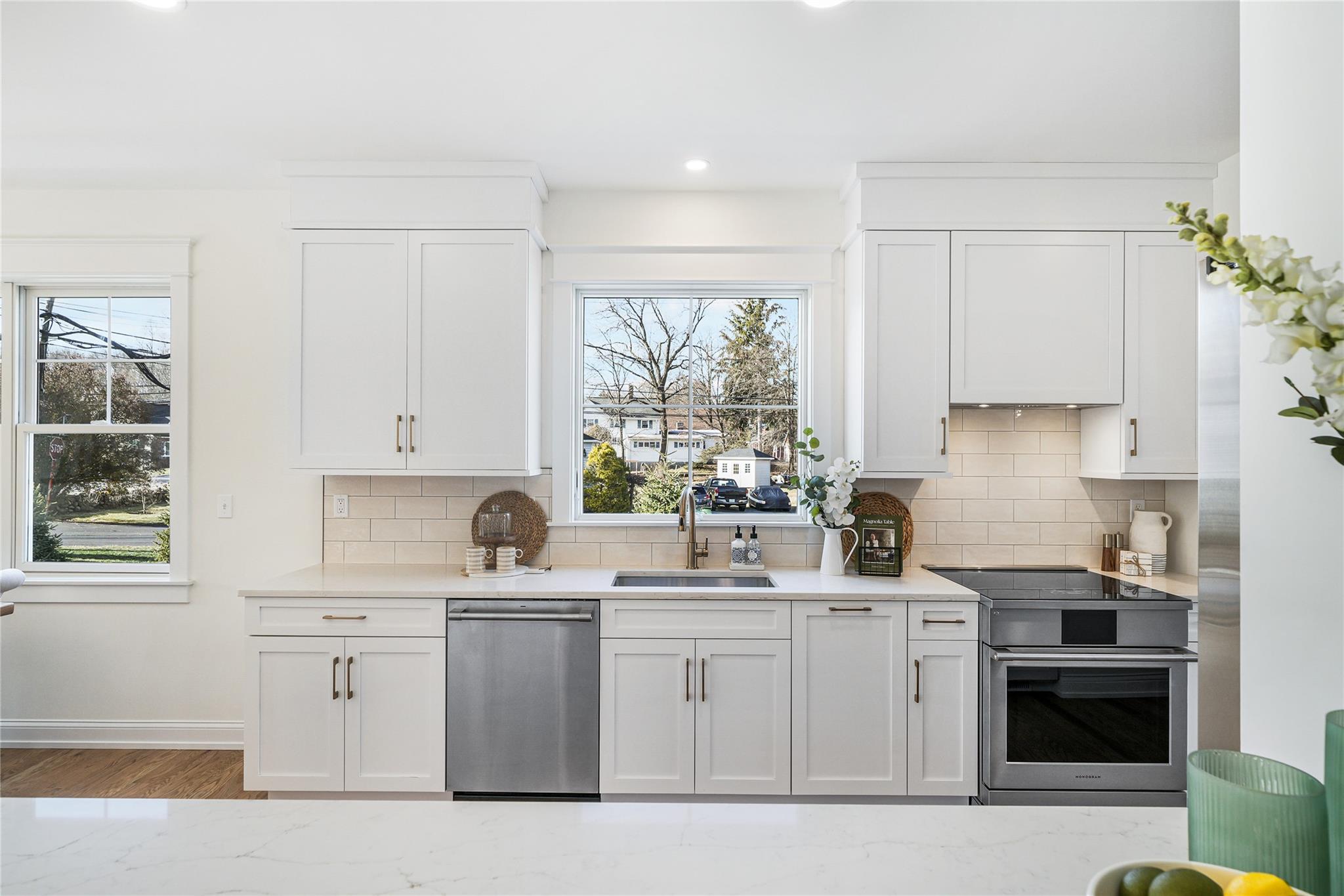 2040 Crompond Road Unit: 17