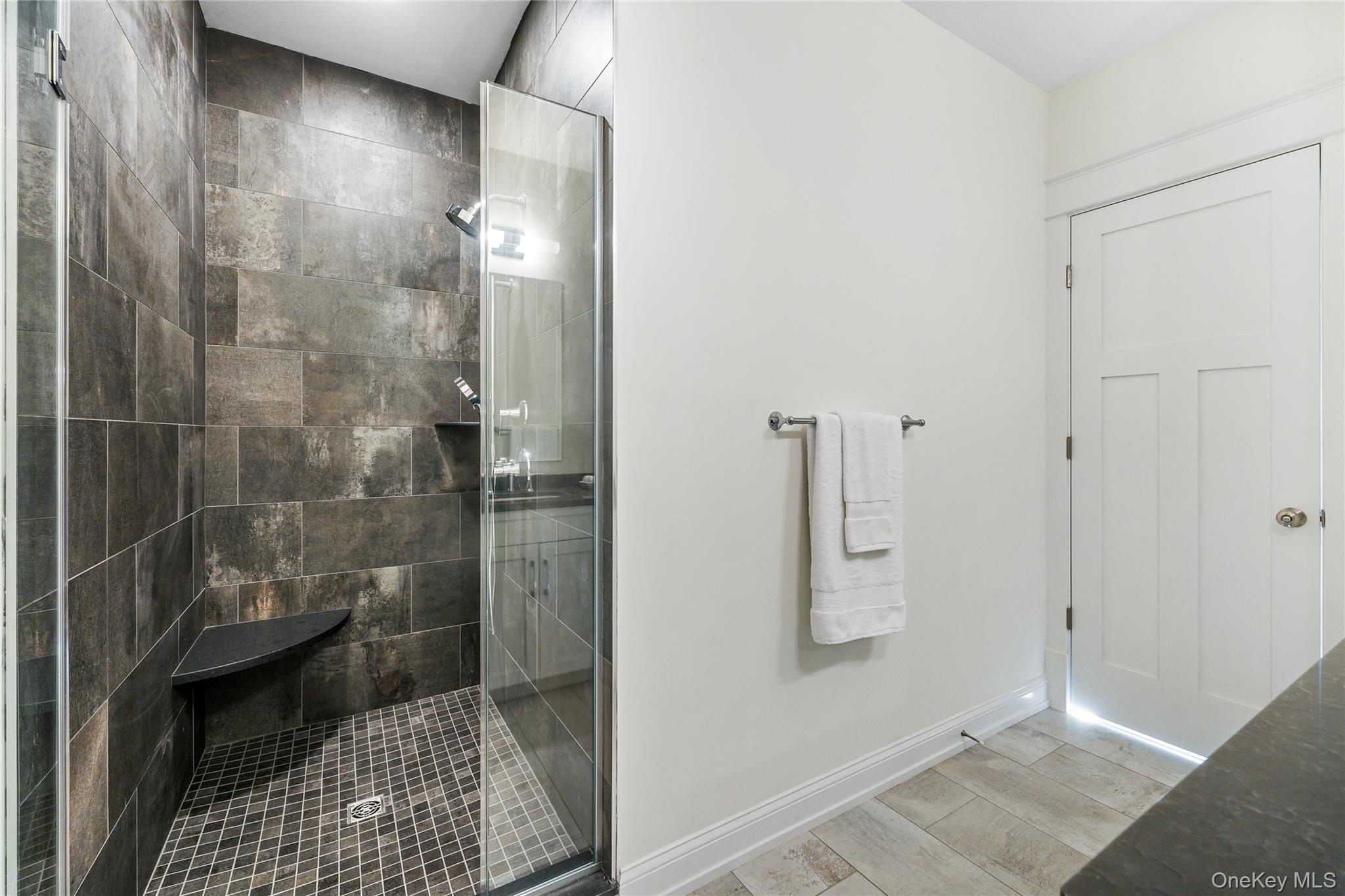 2040 Crompond Road Unit: 17