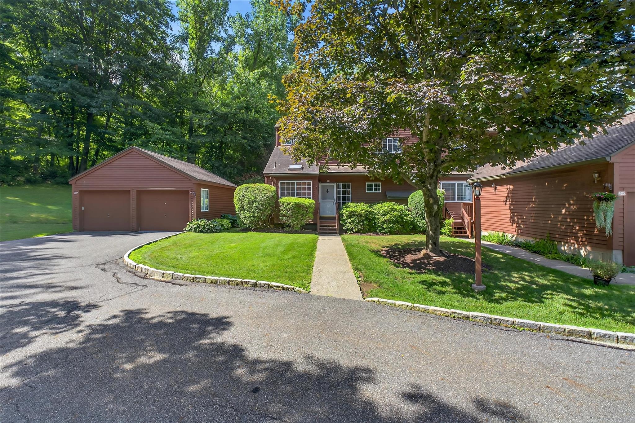 401 Autumn Lane