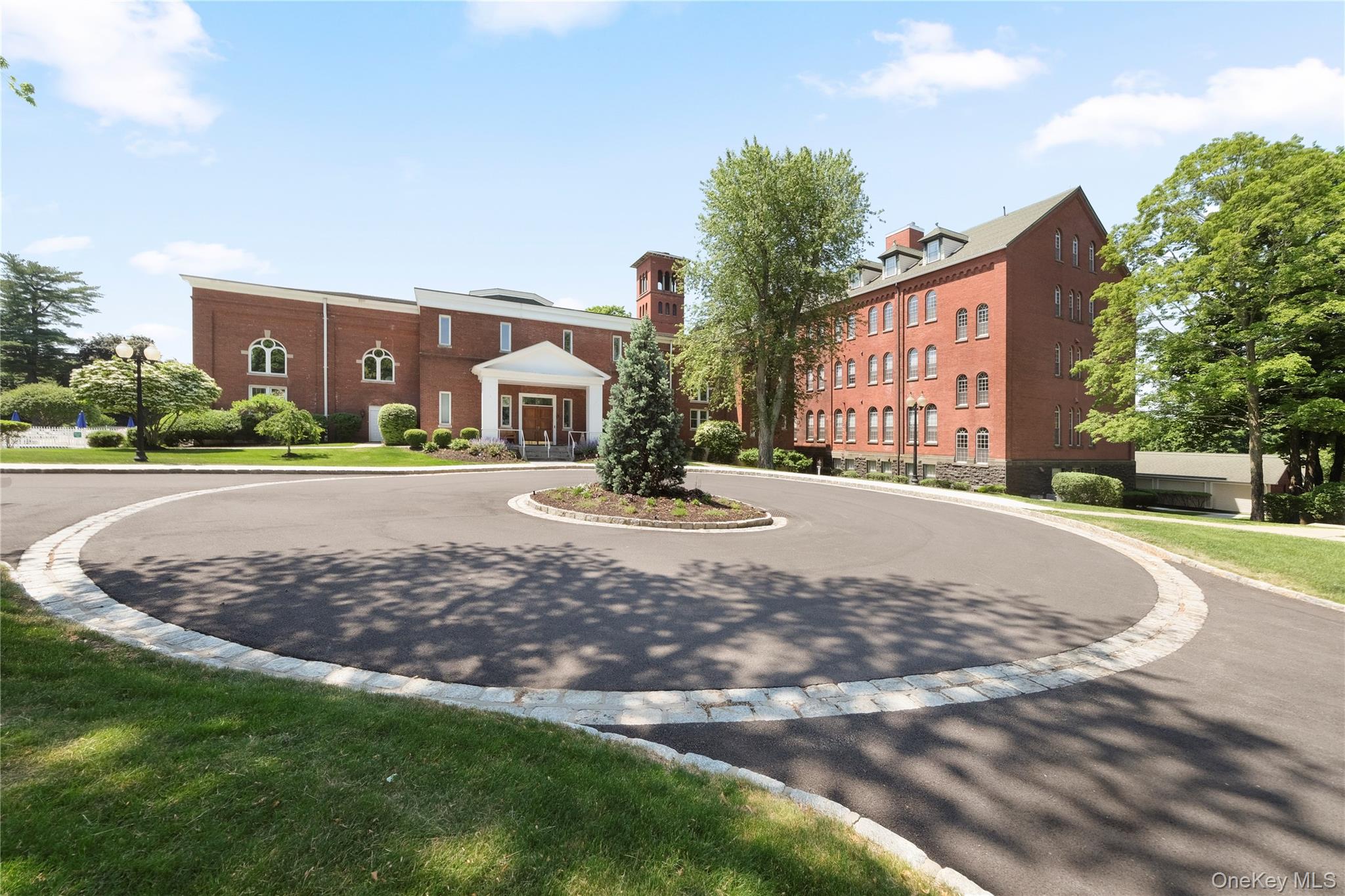200 School House Road Unit: 2C