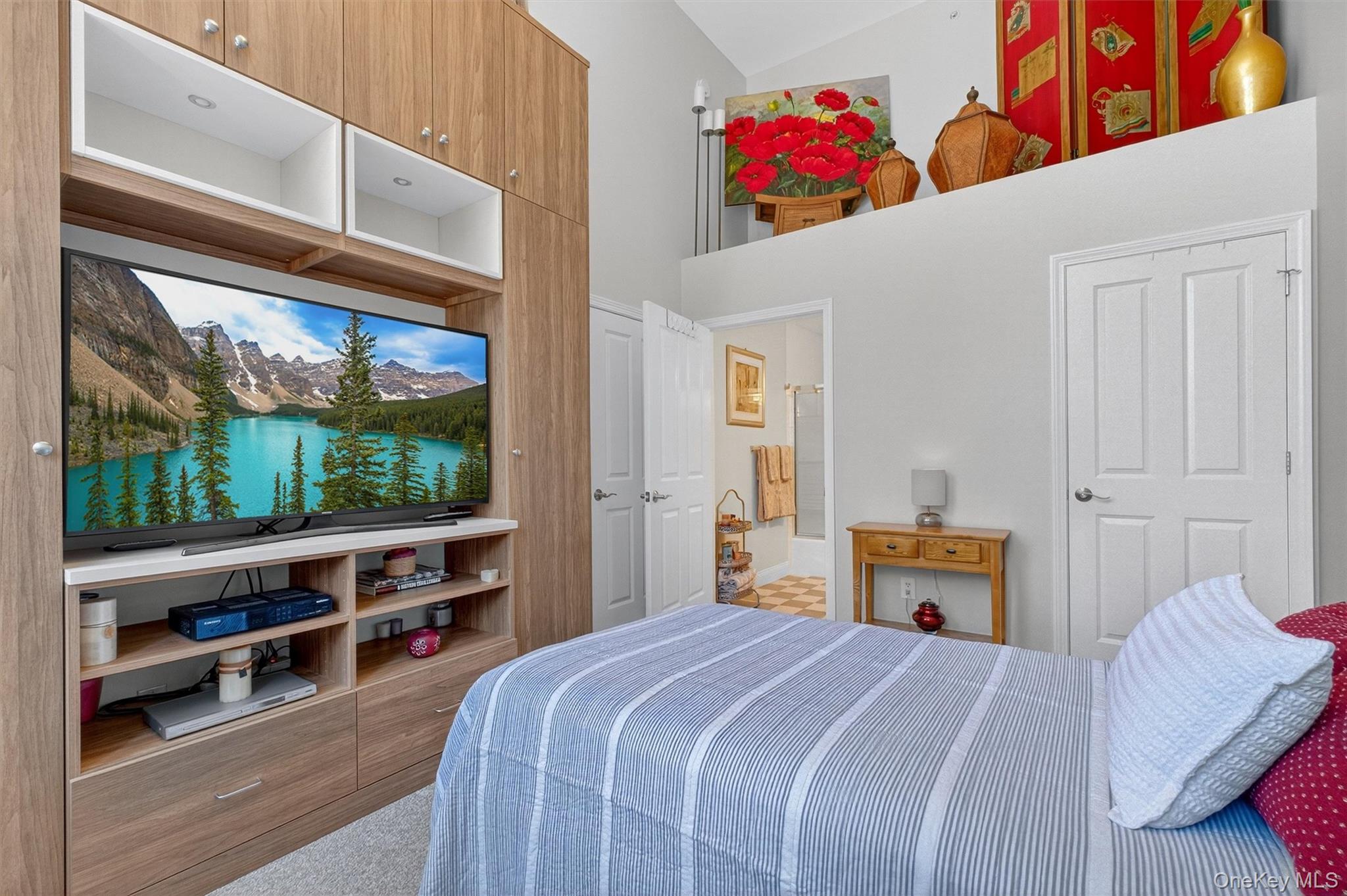 200 School House Road Unit: 2C