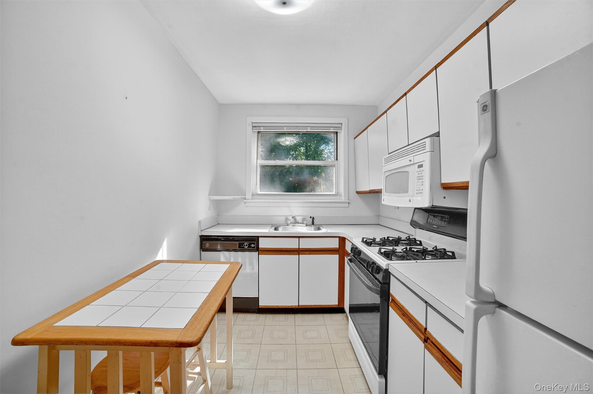 12 Wildwood Road Unit: B20