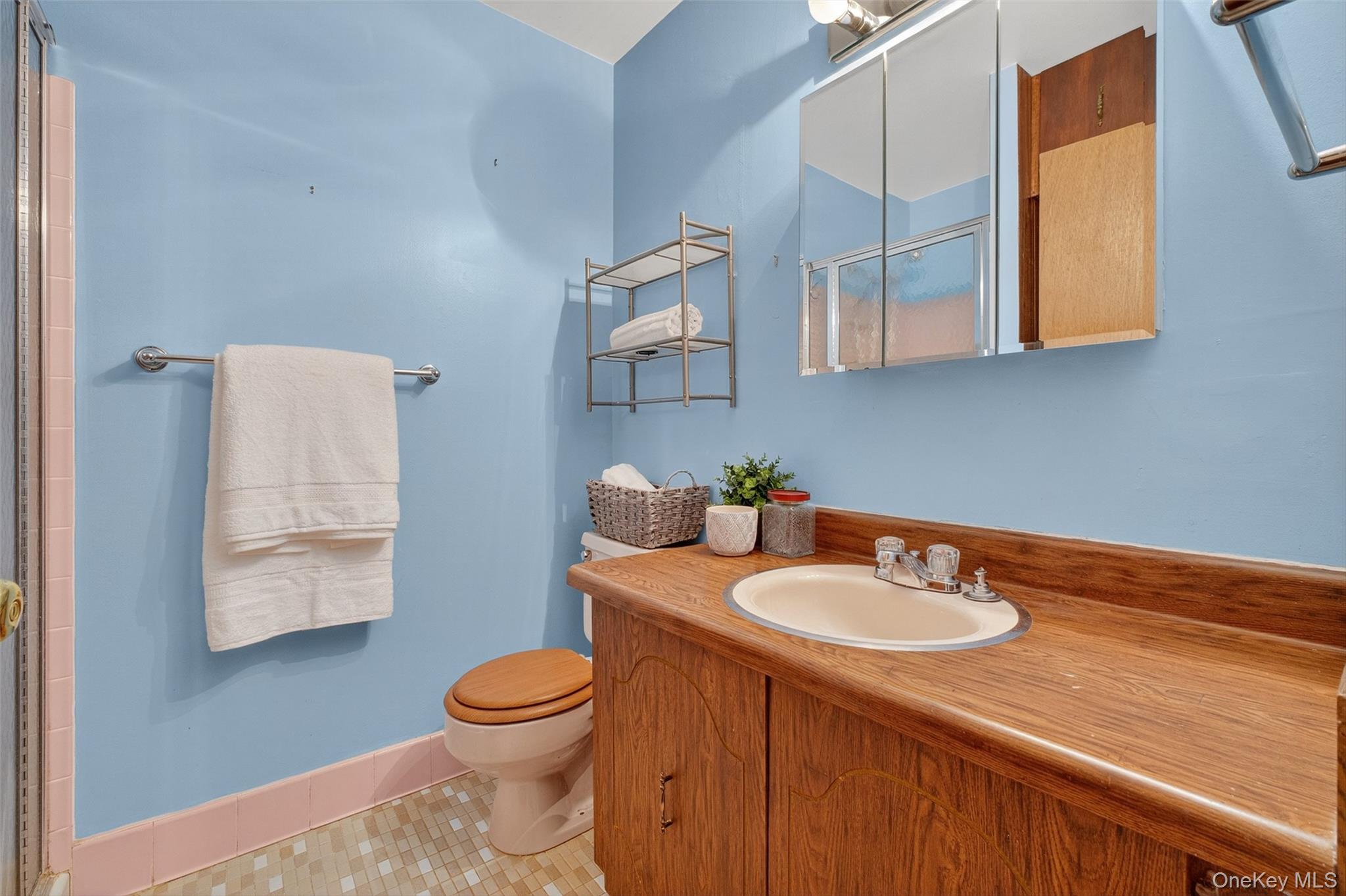 45 Jefferson Oval Unit: D